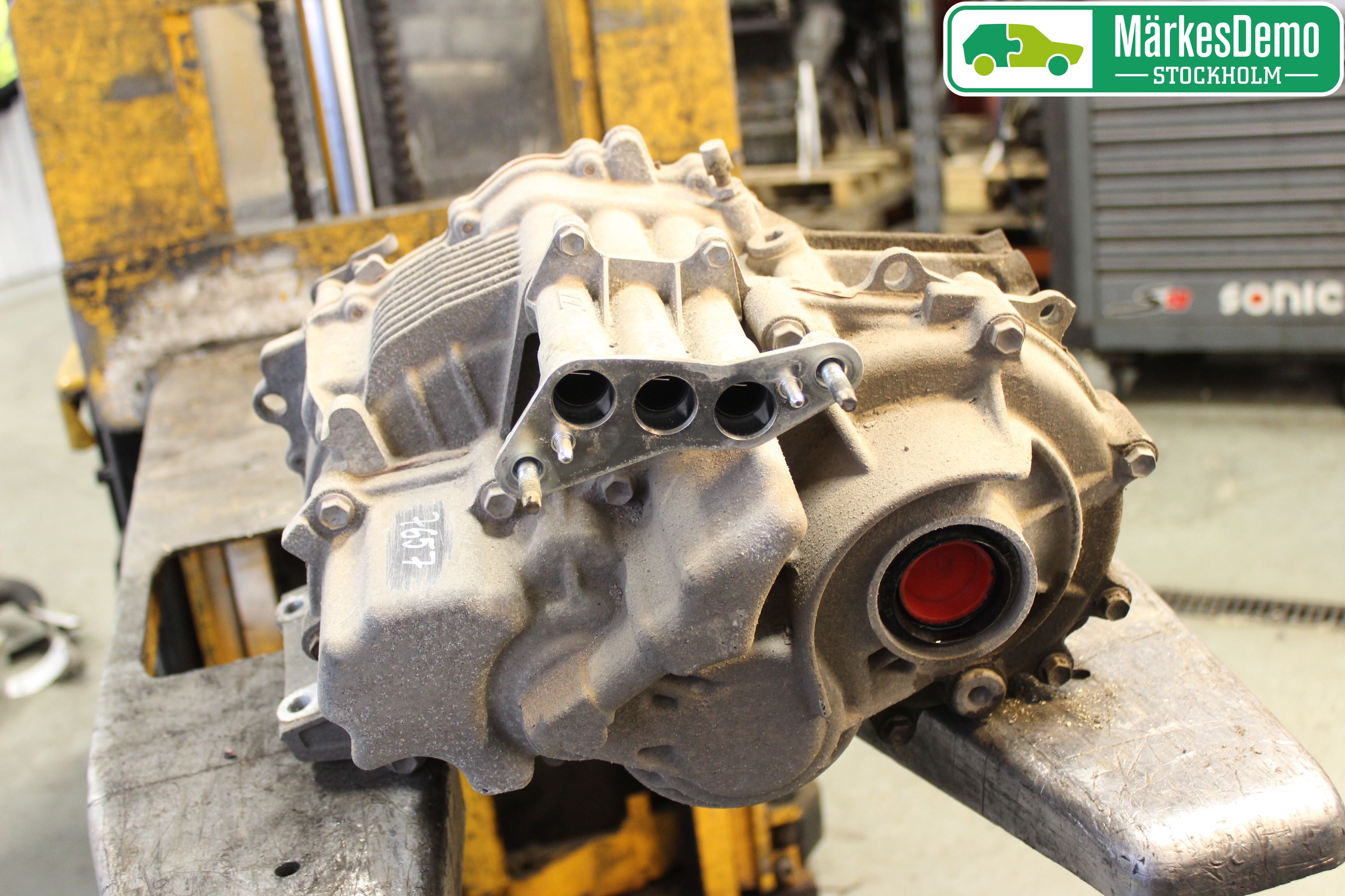 Lexus NX 300h 15-21 Motor Elektrisk Bak