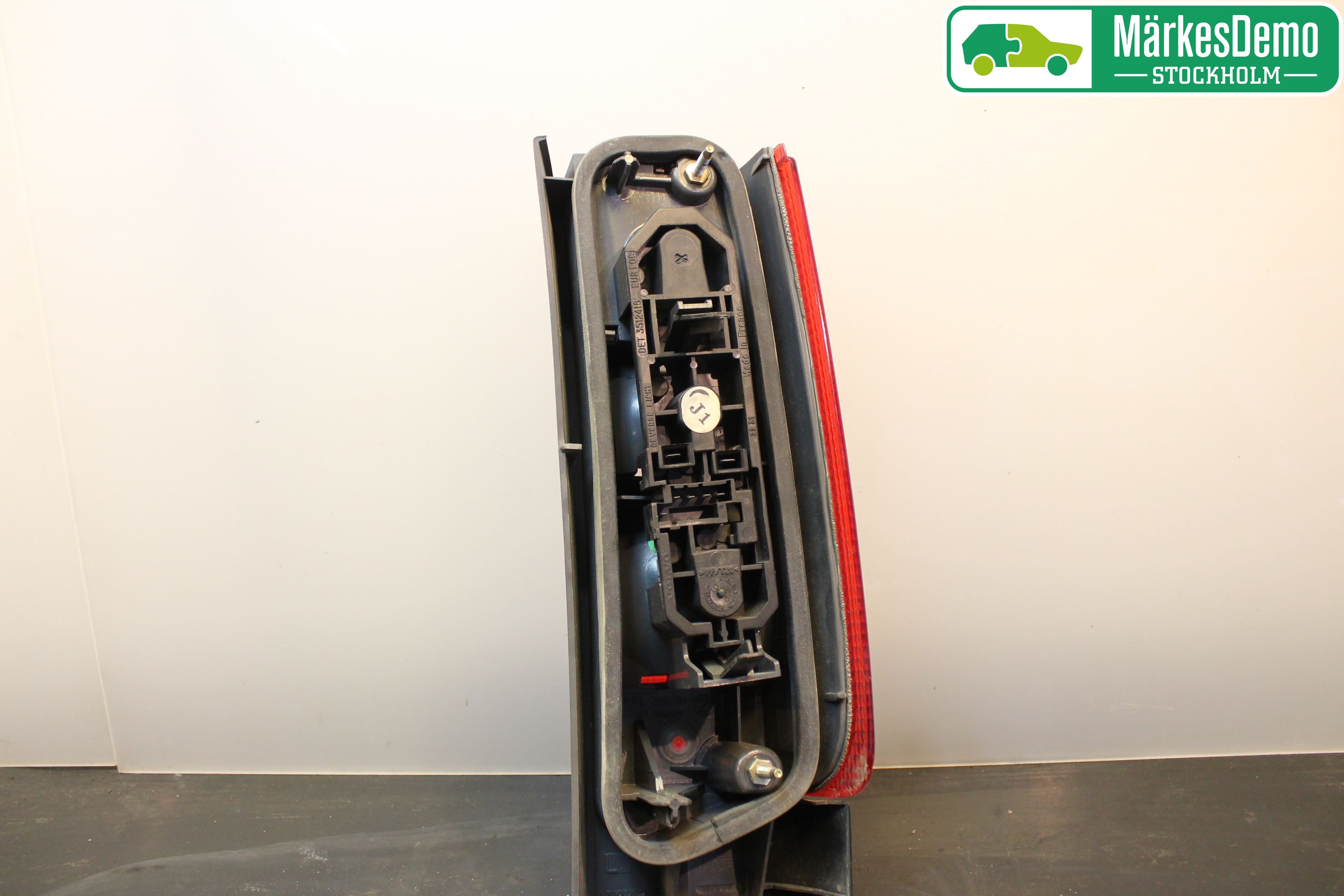 Volvo S70/V70/XC  97-00 Bakljus Vänster