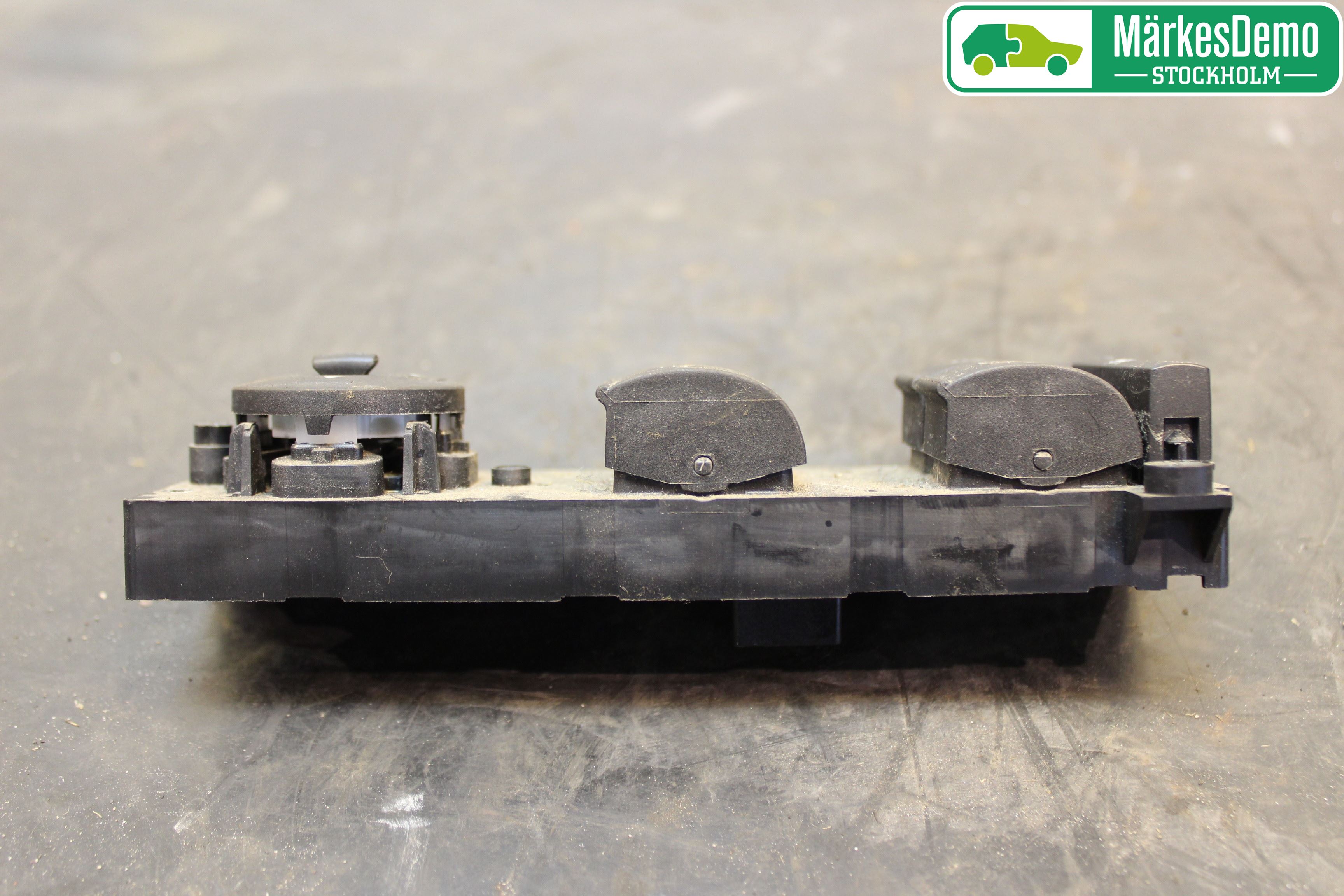 Ford FOCUS 08-11 Strömställare Elhiss