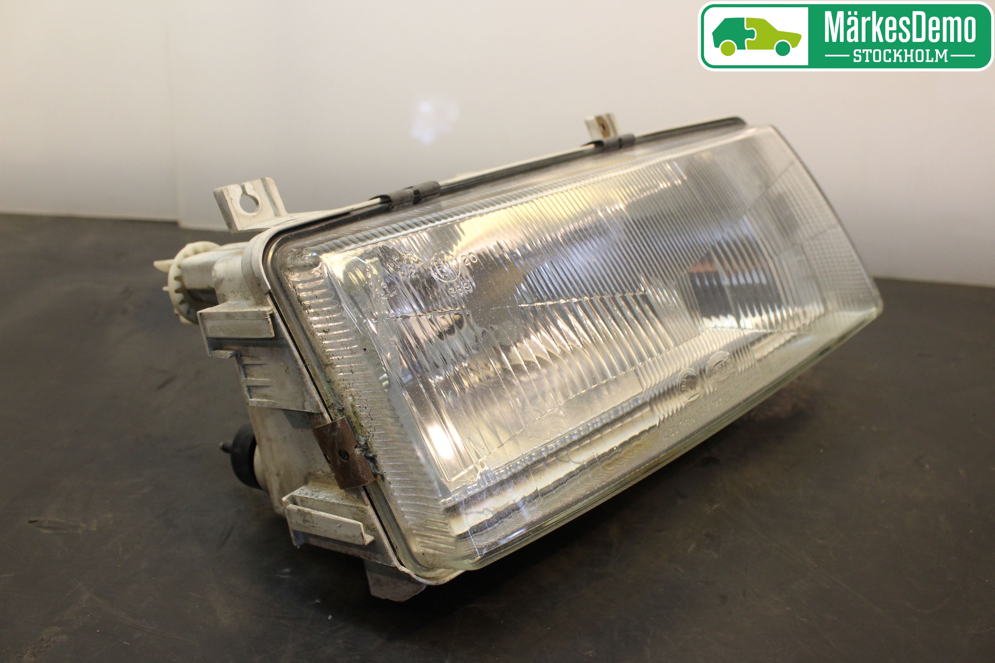 Skoda FELICIA Strålkastare Höger