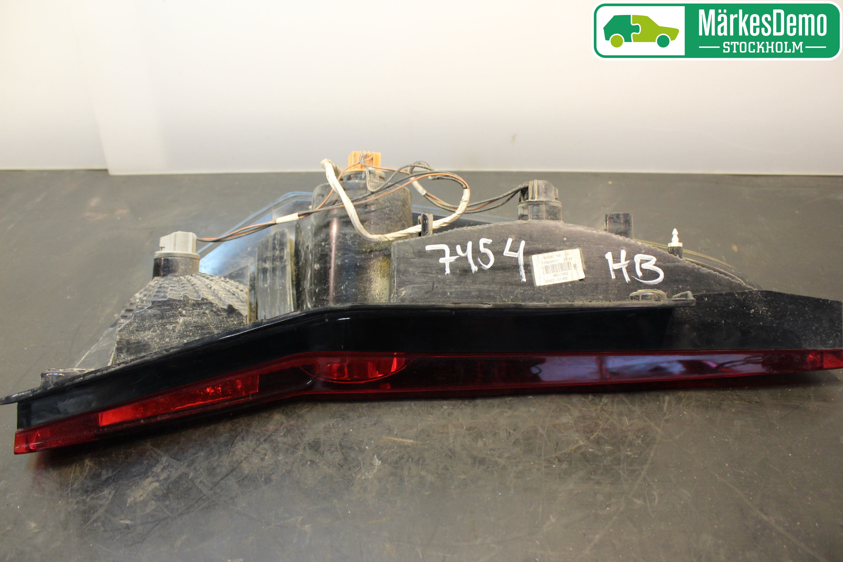 Suzuki SPLASH Bakljus Höger