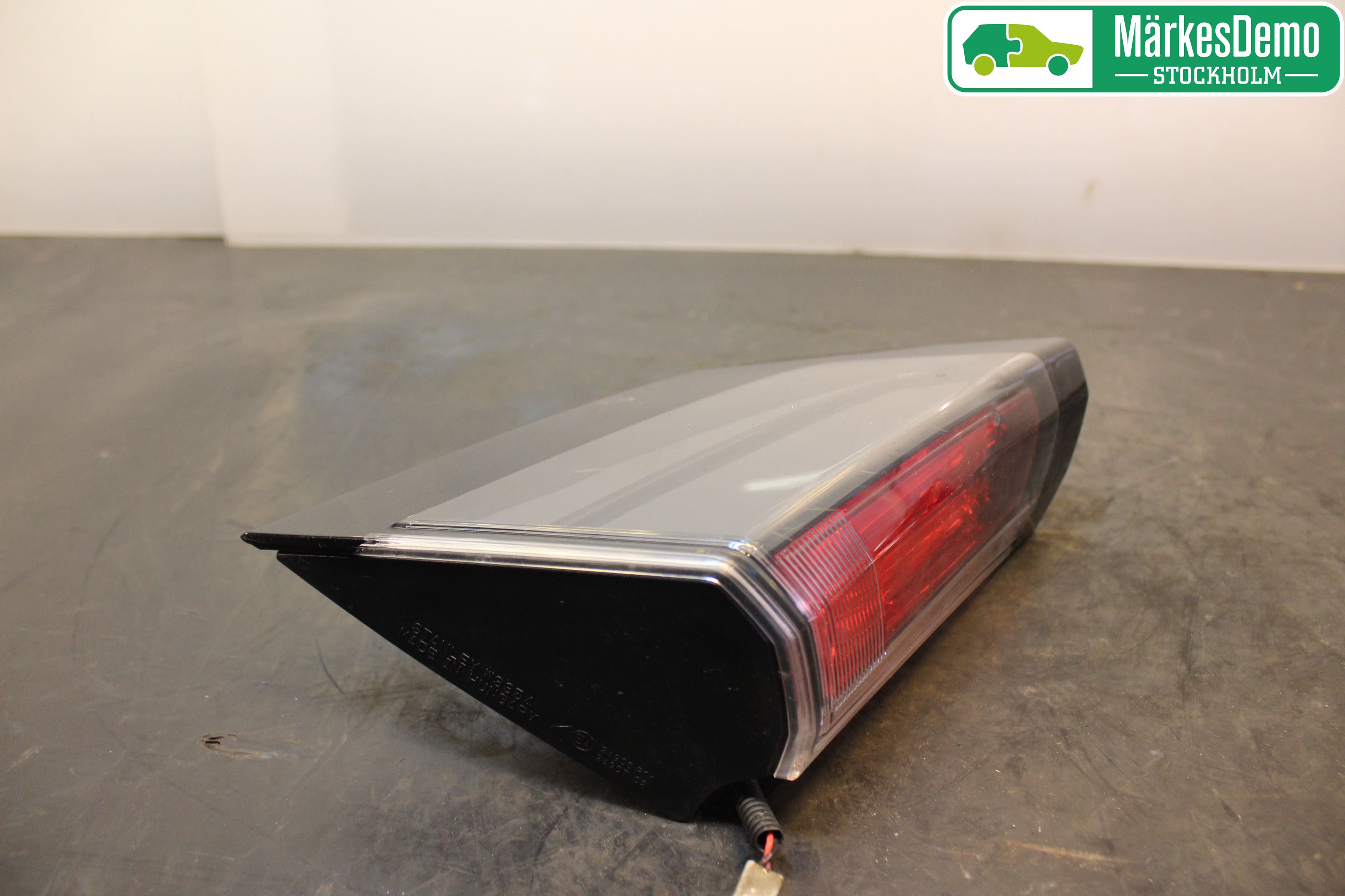 Honda CIVIC 17-22 Bakljus Lucka Vä