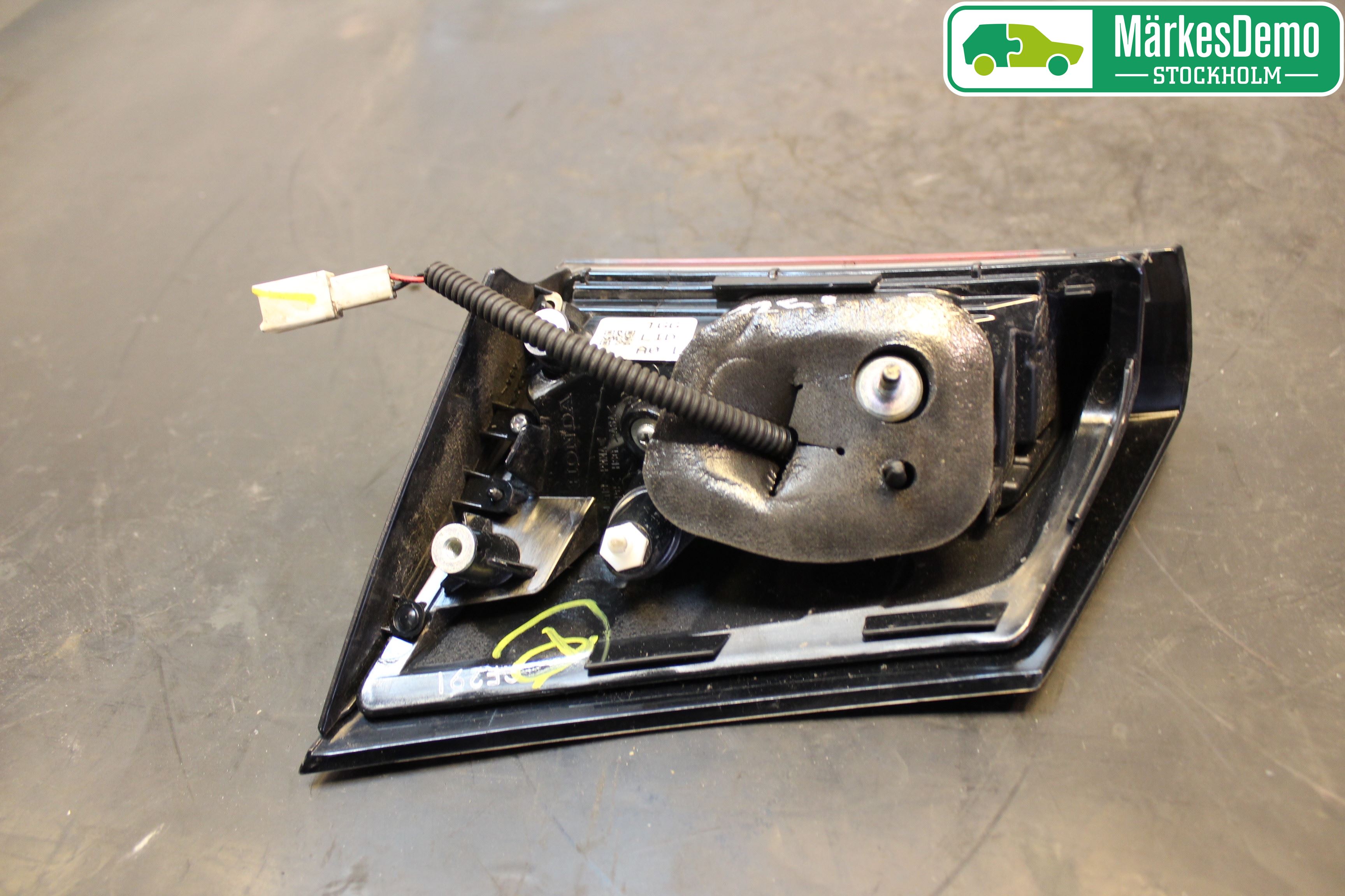 Honda CIVIC 17-22 Bakljus Lucka Vä