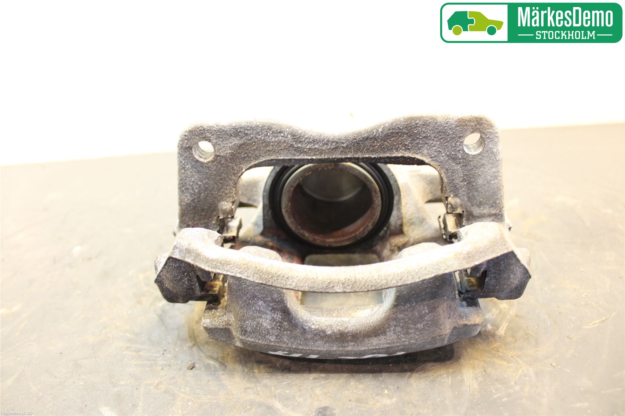 Toyota AURIS 13-19 Bromsok Fram Höger