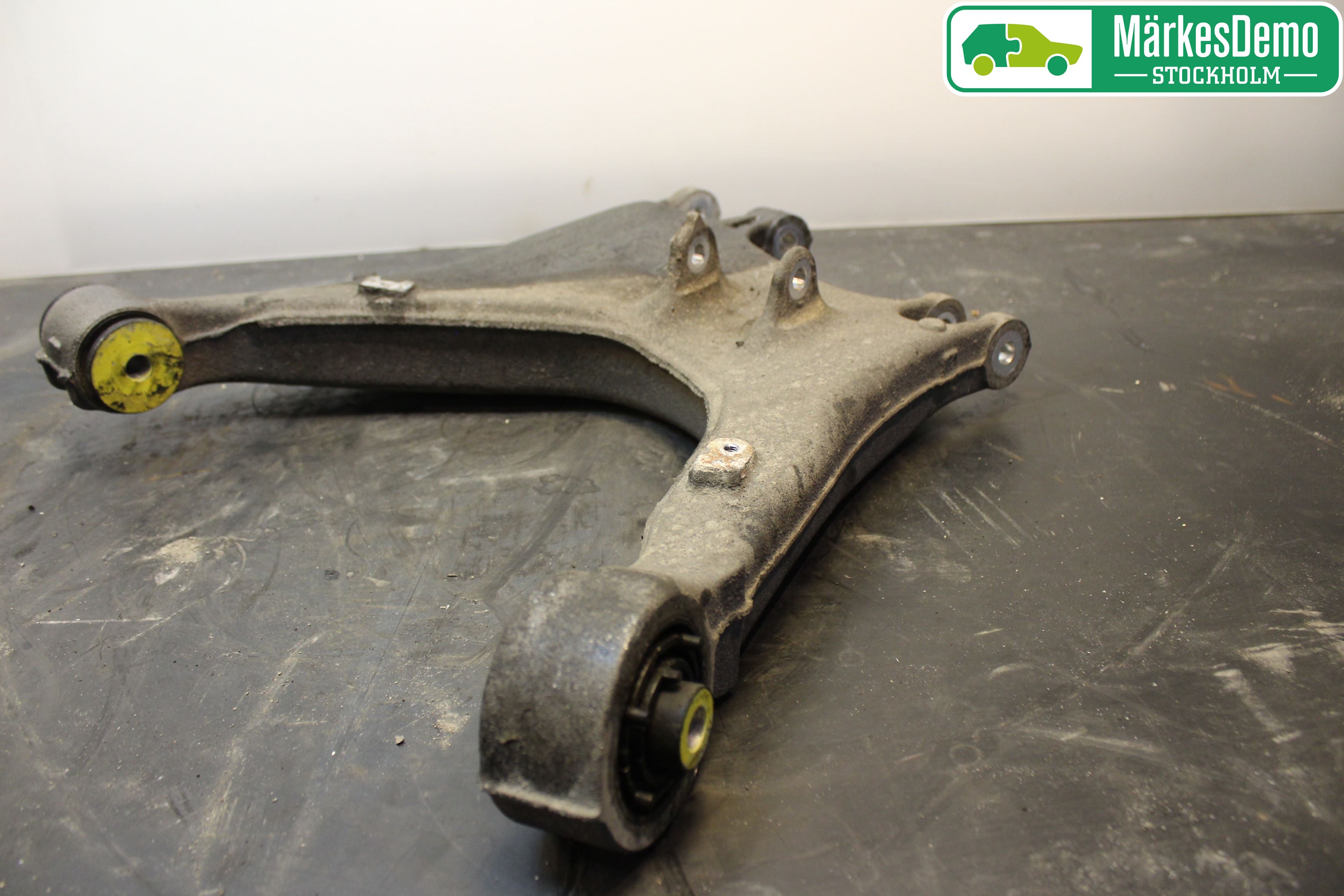 Bentley  Bärarm Bak Höger