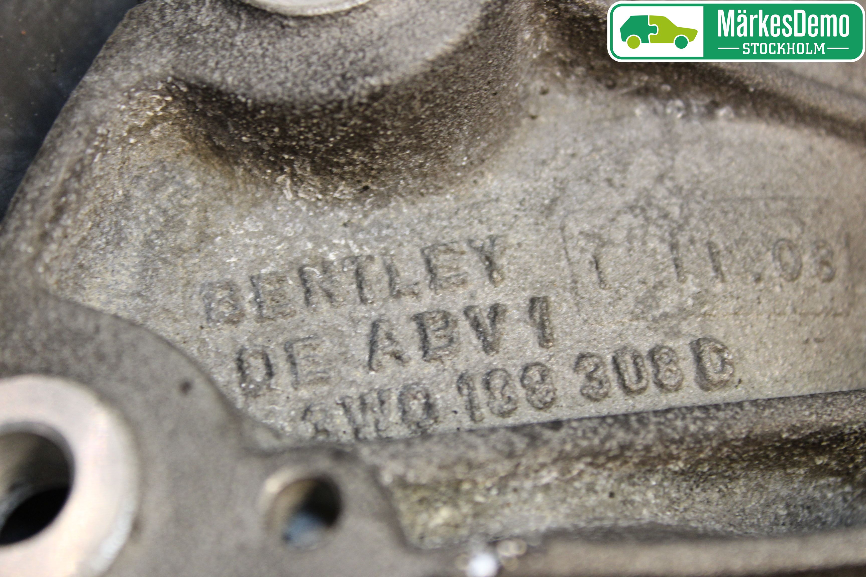 Bentley  Motorfäste