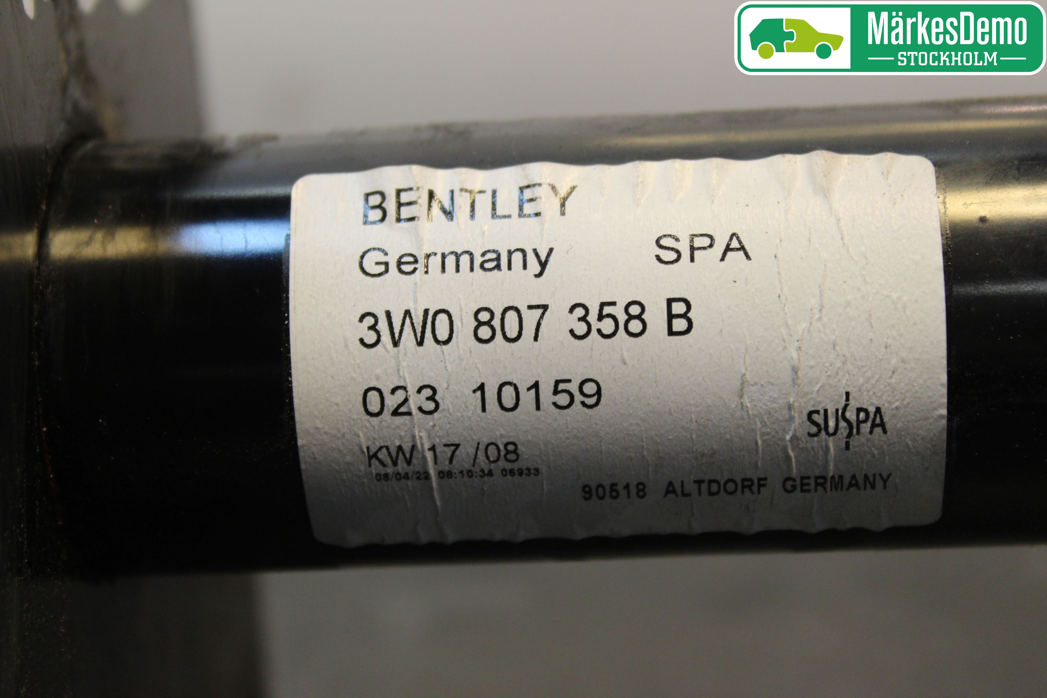 Bentley  Stötfångarbärjärn Bak