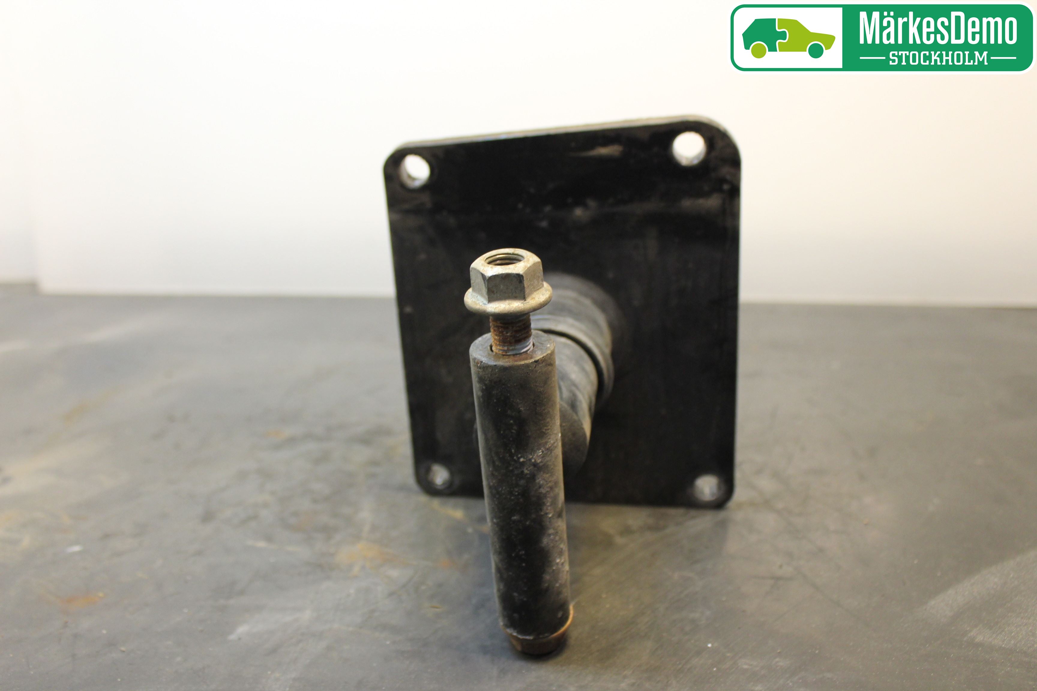 Bentley  Stötfångarbärjärn Bak