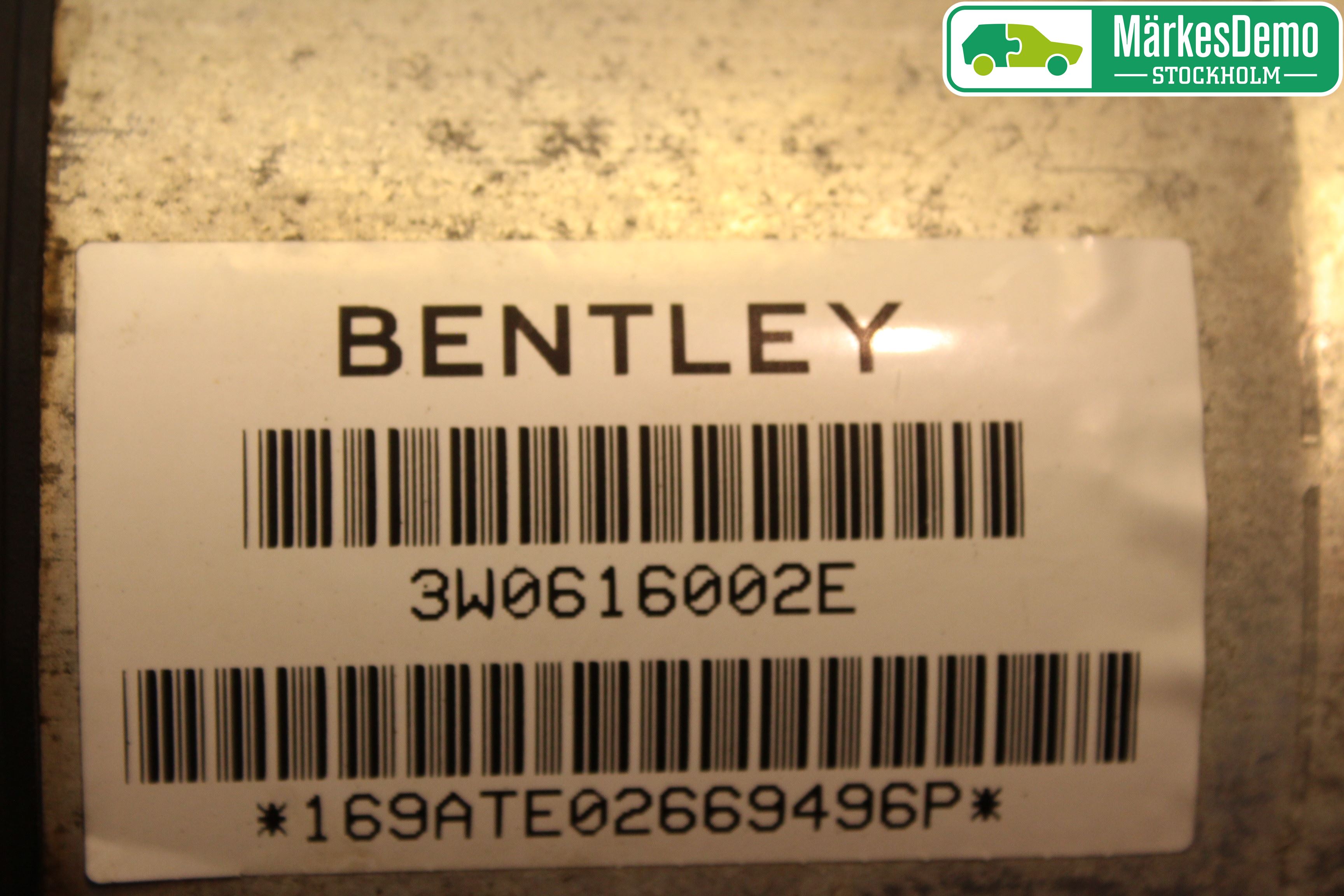 Bentley  Fjäderben Bak Höger