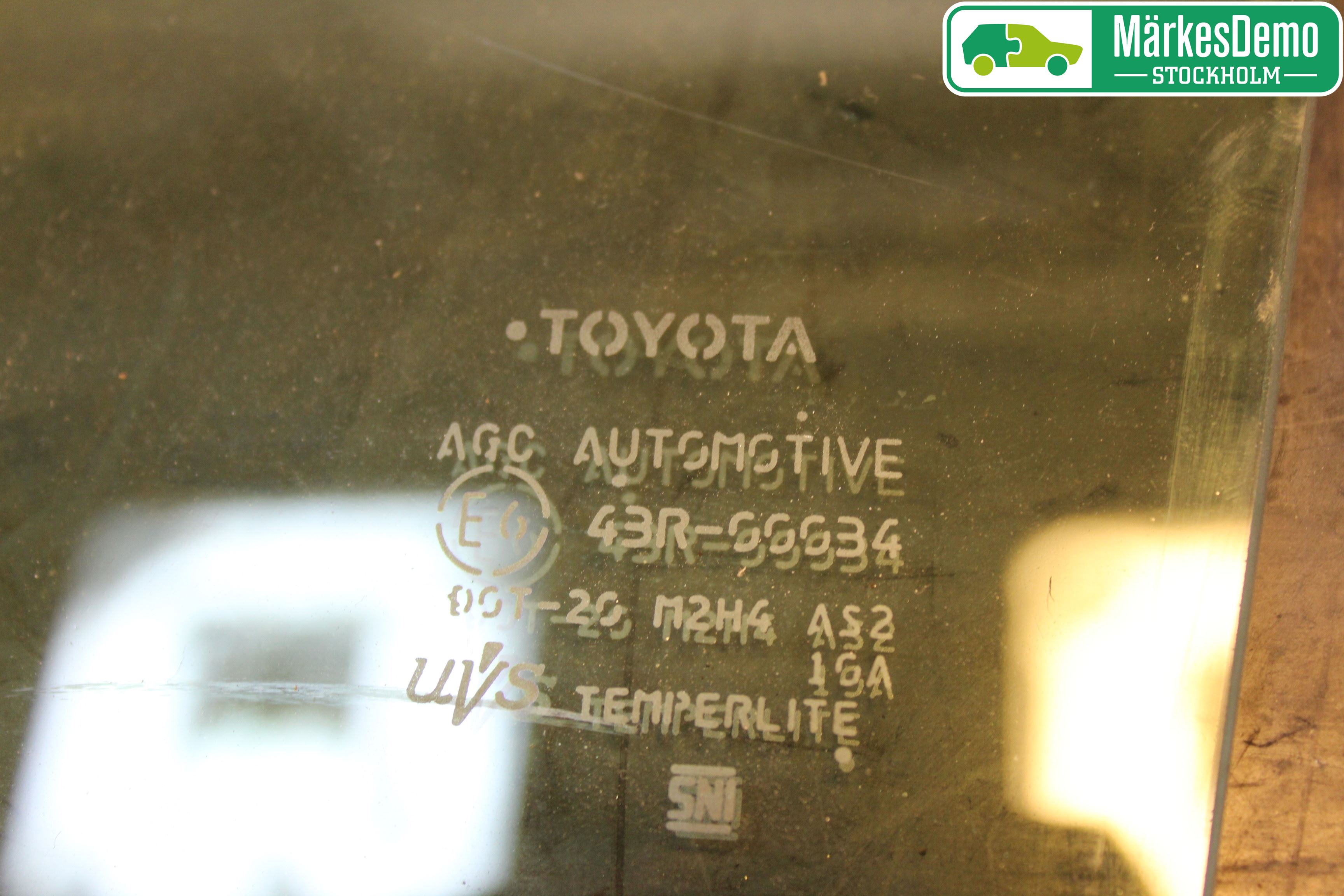 Toyota PRIUS (ZVW50) 16-21 Dörruta Fram Lilla Vä
