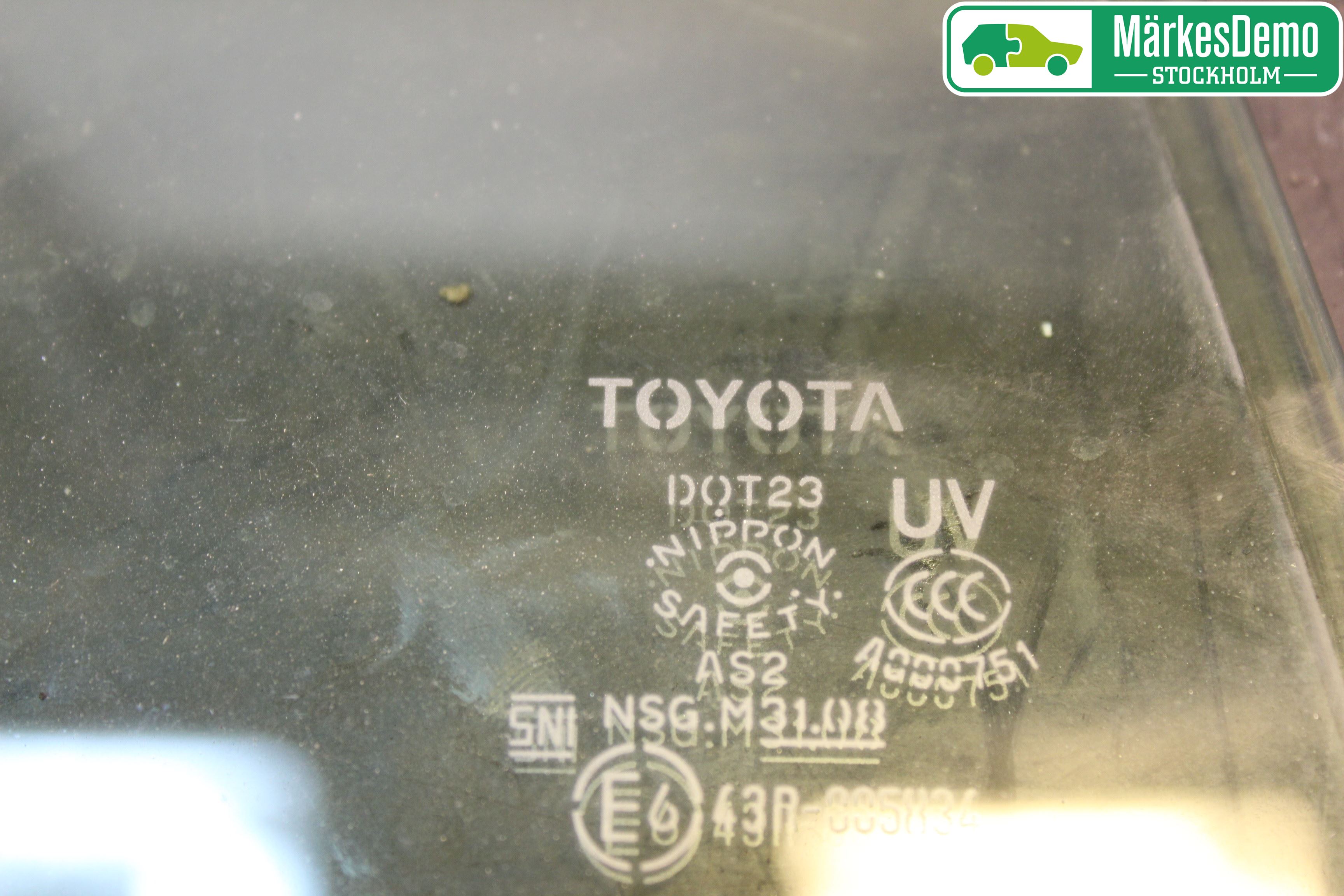 Toyota PRIUS (ZVW50) 16-21 Dörruta Bak Lilla Vä