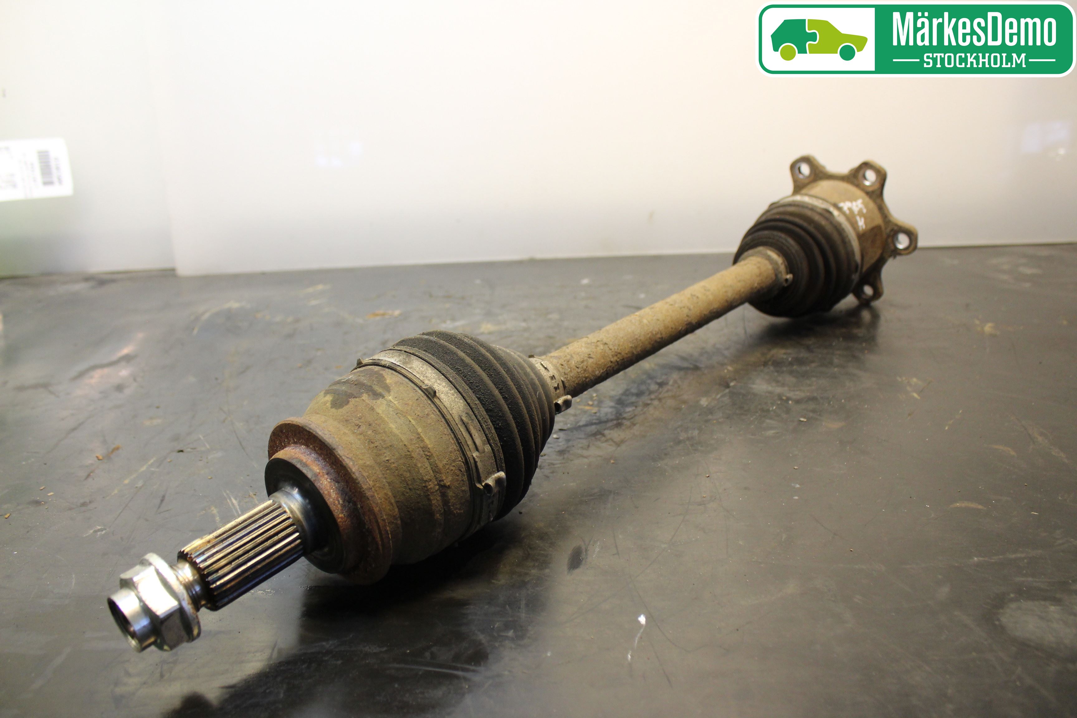 Suzuki GRAND VITARA II 06-14 Drivaxel Bak Höger