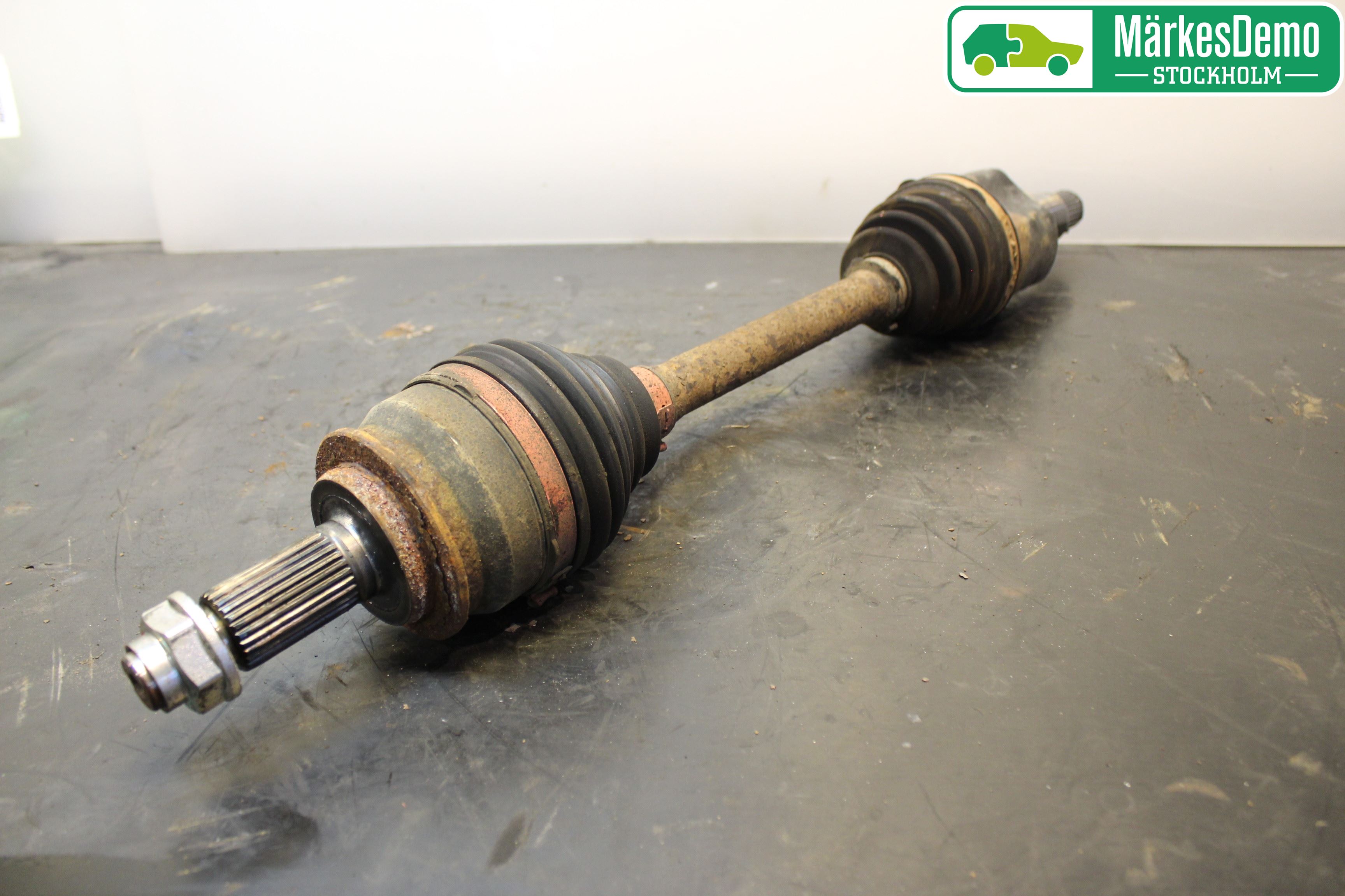 Suzuki GRAND VITARA II 06-14 Drivaxel Fram Höger