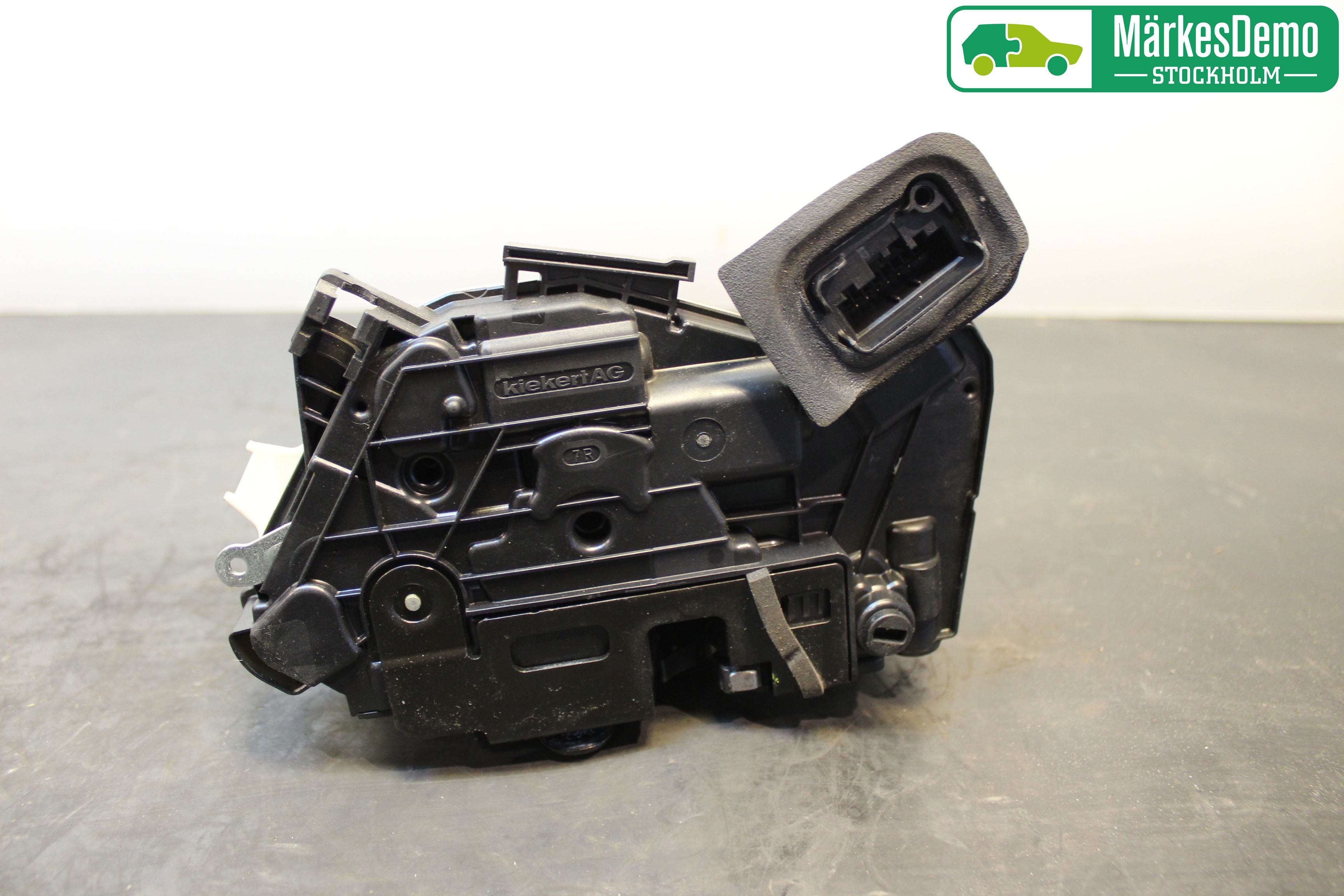 Skoda RAPID Låskista-Dörrlås