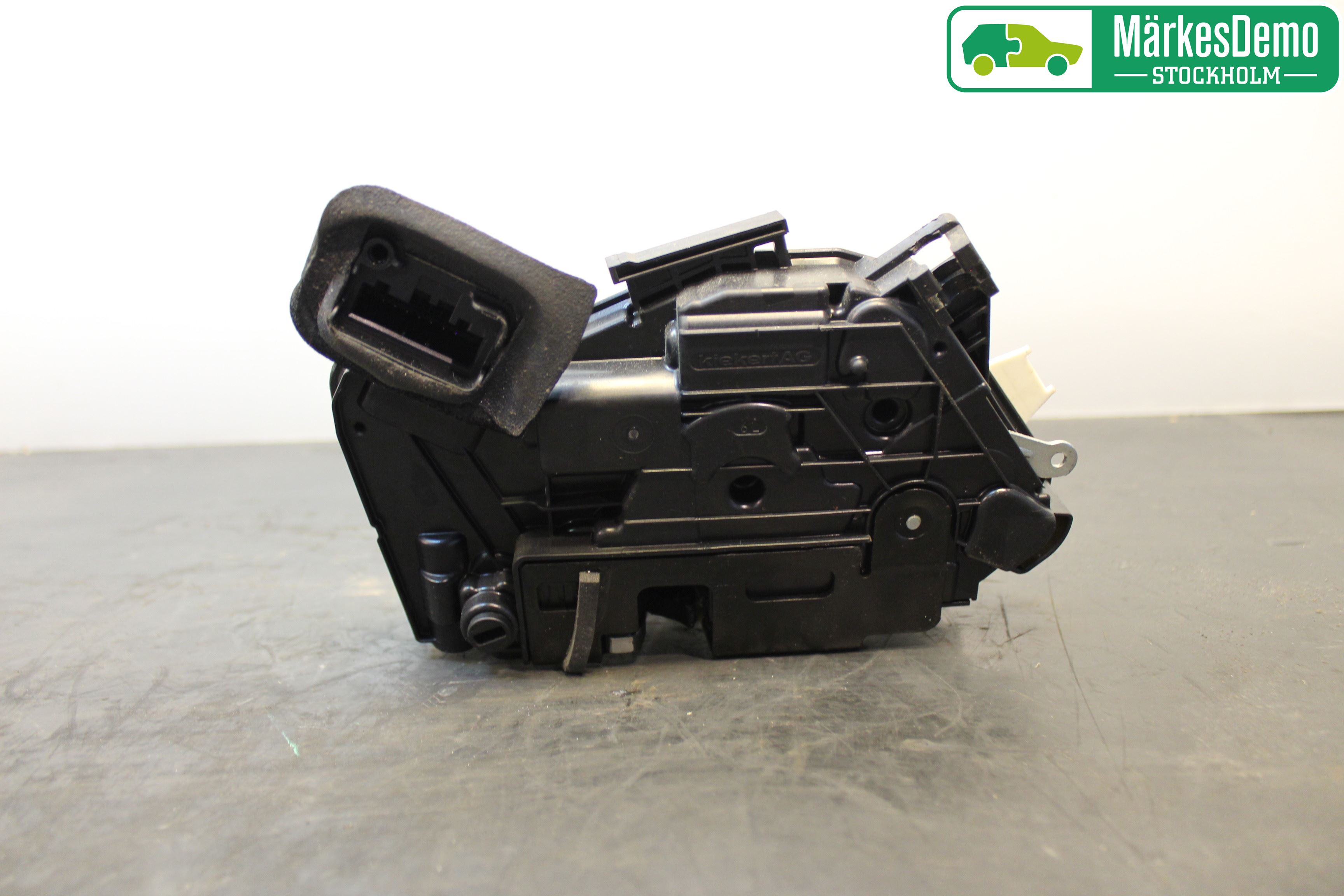 Skoda RAPID Låskista-Dörrlås