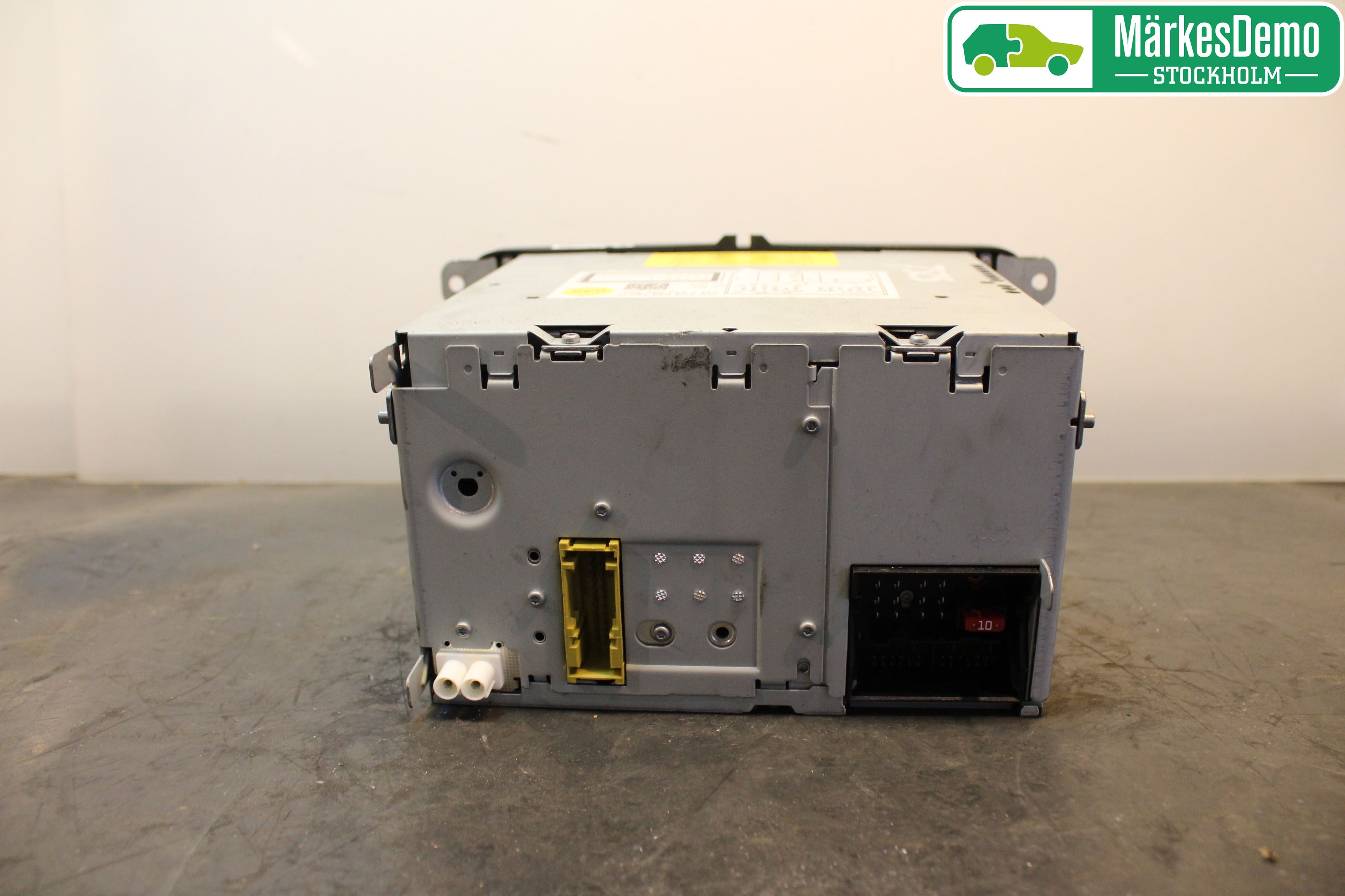 Volkswagen VW PASSAT 11-14 Cd Radio - Multimediapanel