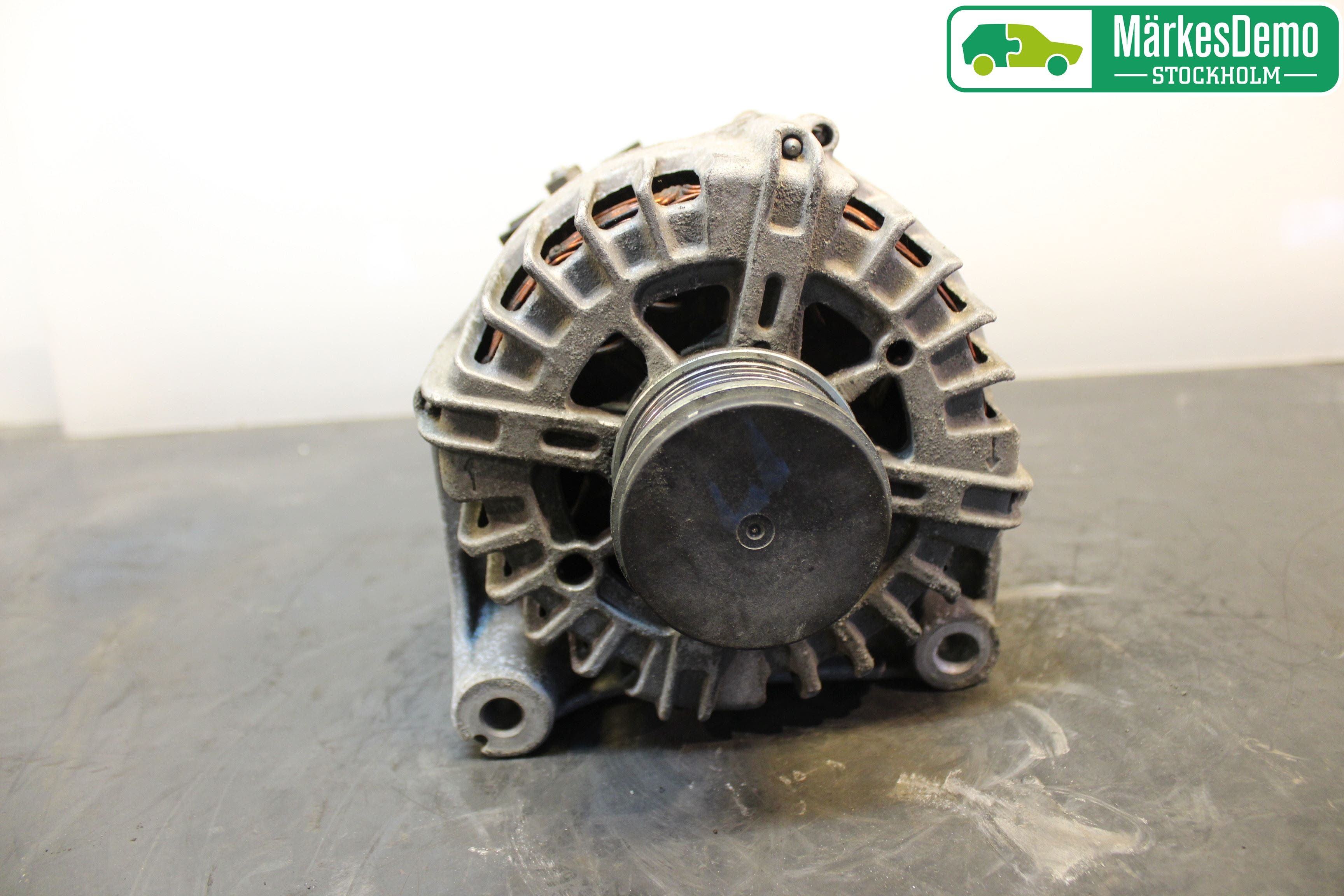 BMW 1 F20/F21 11-19 Generator