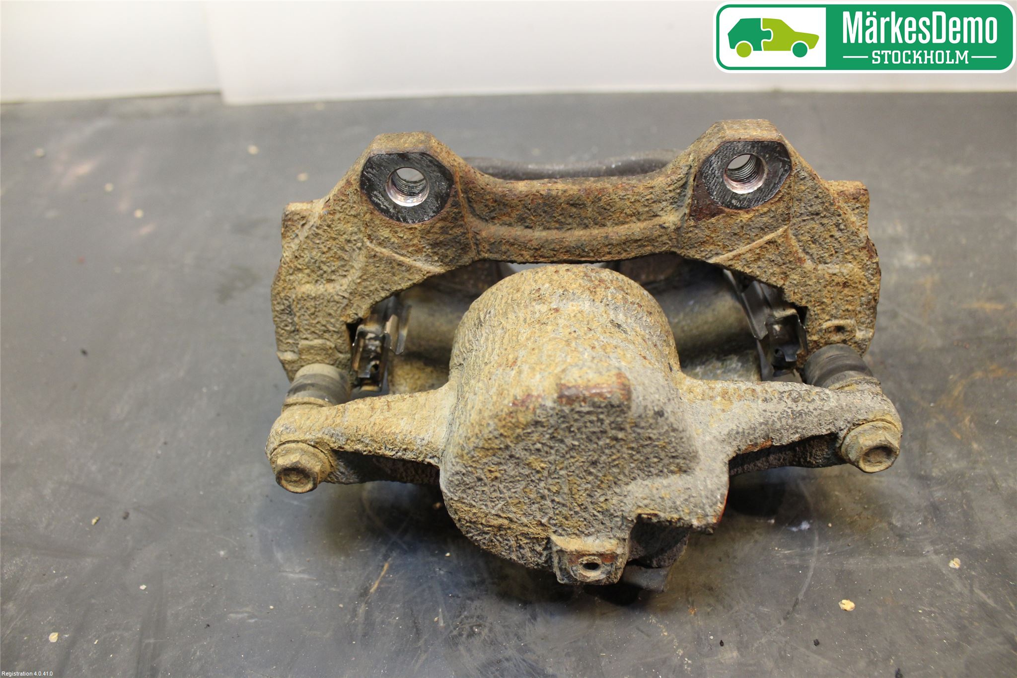 Alfa Mi.To 09-17 Bromsok Fram Vänster