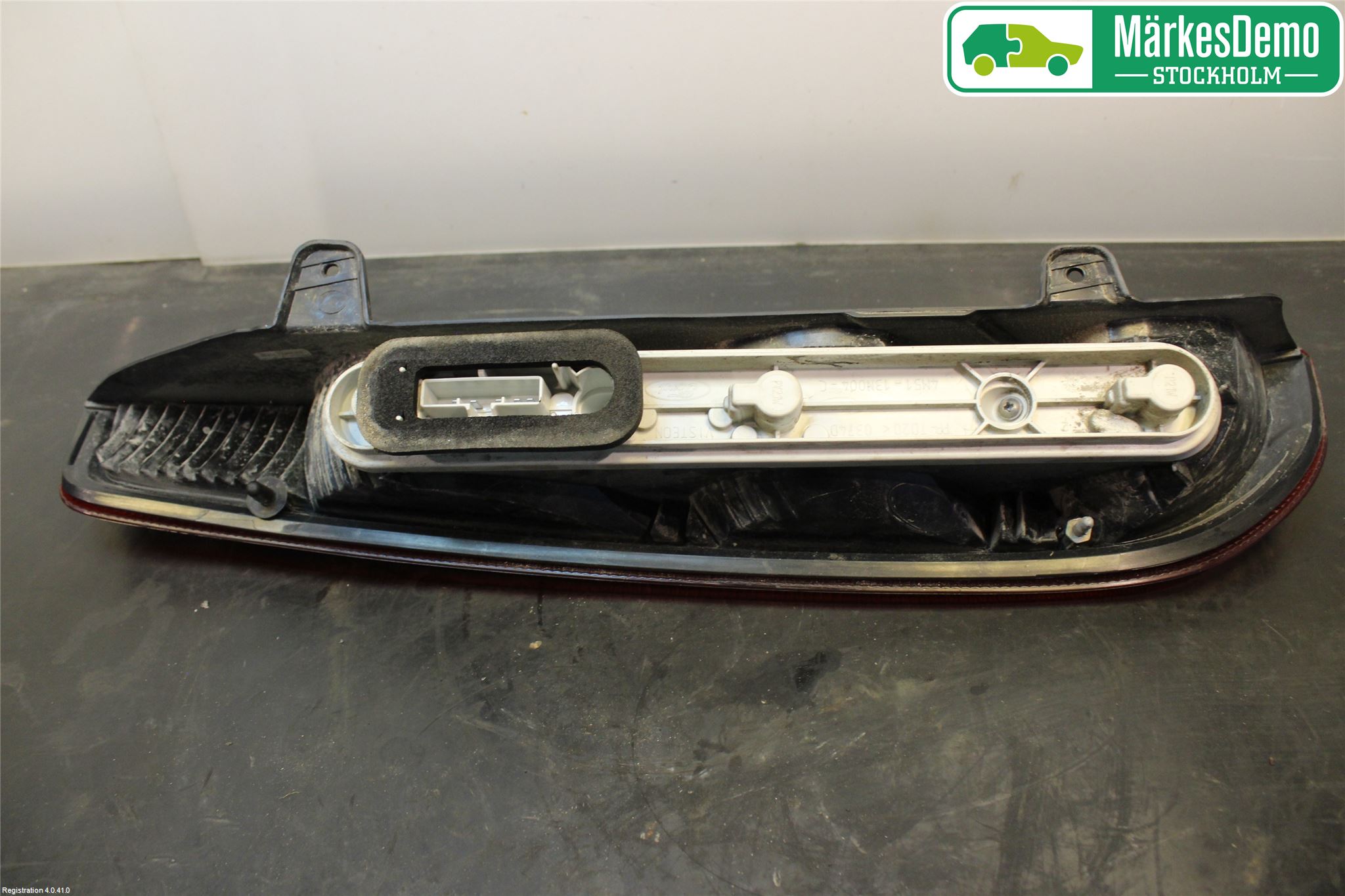 Ford FOCUS     04-07 Bakljus Höger