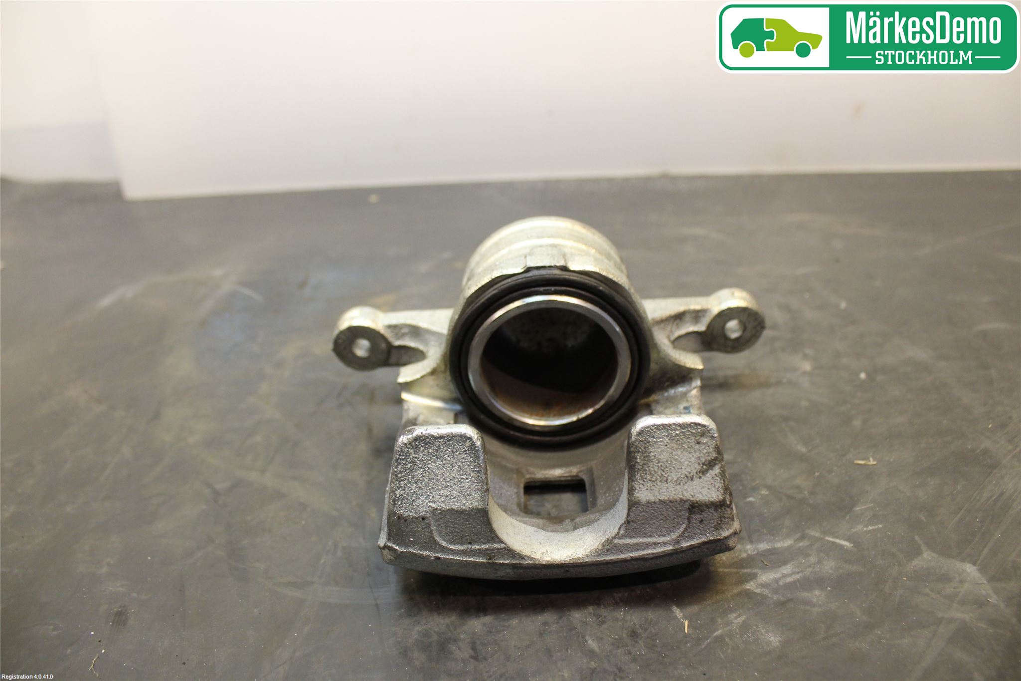 Suzuki SWIFT 17-24 Bromsok Fram Vänster