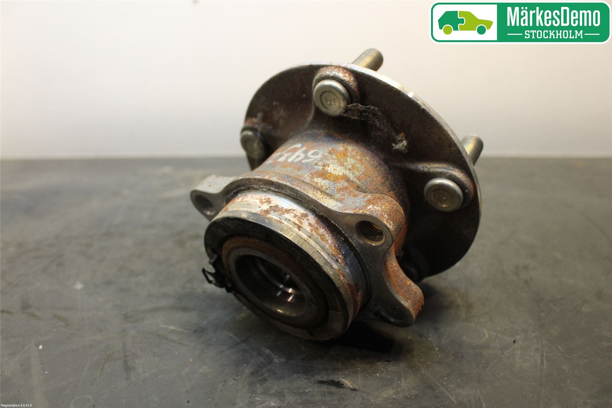 Mitsubishi OUTLANDER 13-21 Nav Bak