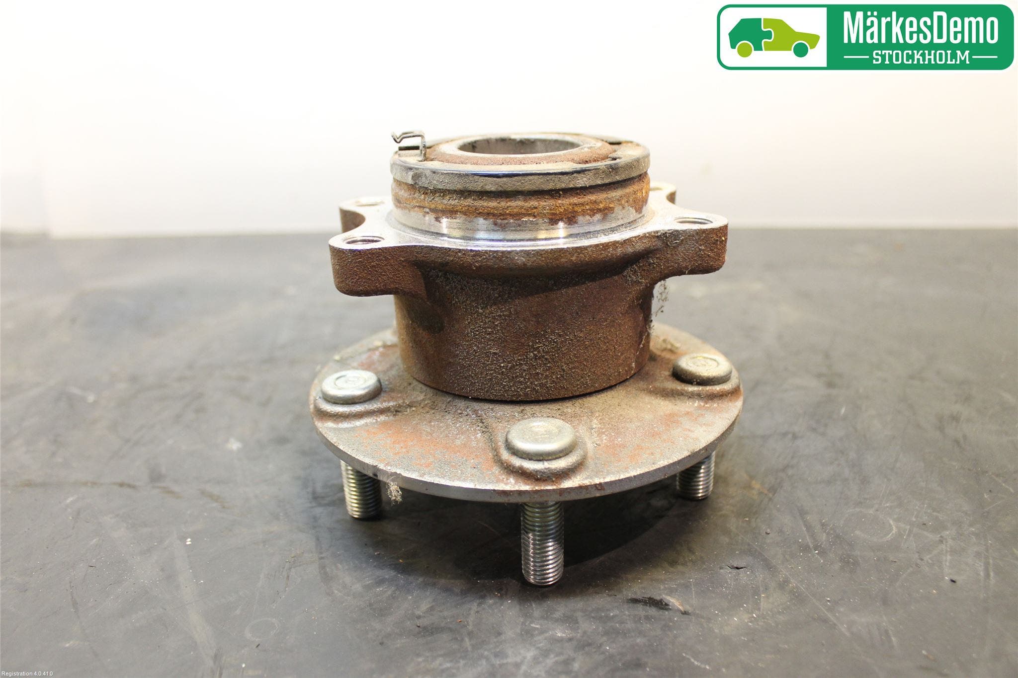 Mitsubishi OUTLANDER 13-21 Nav Bak