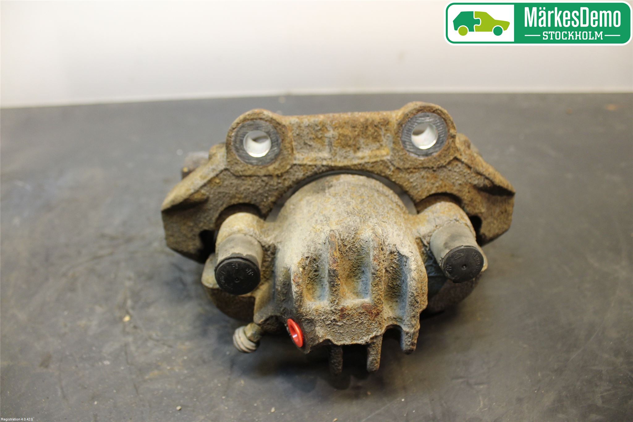 Peugeot 208 12-15 Bromsok Fram Höger