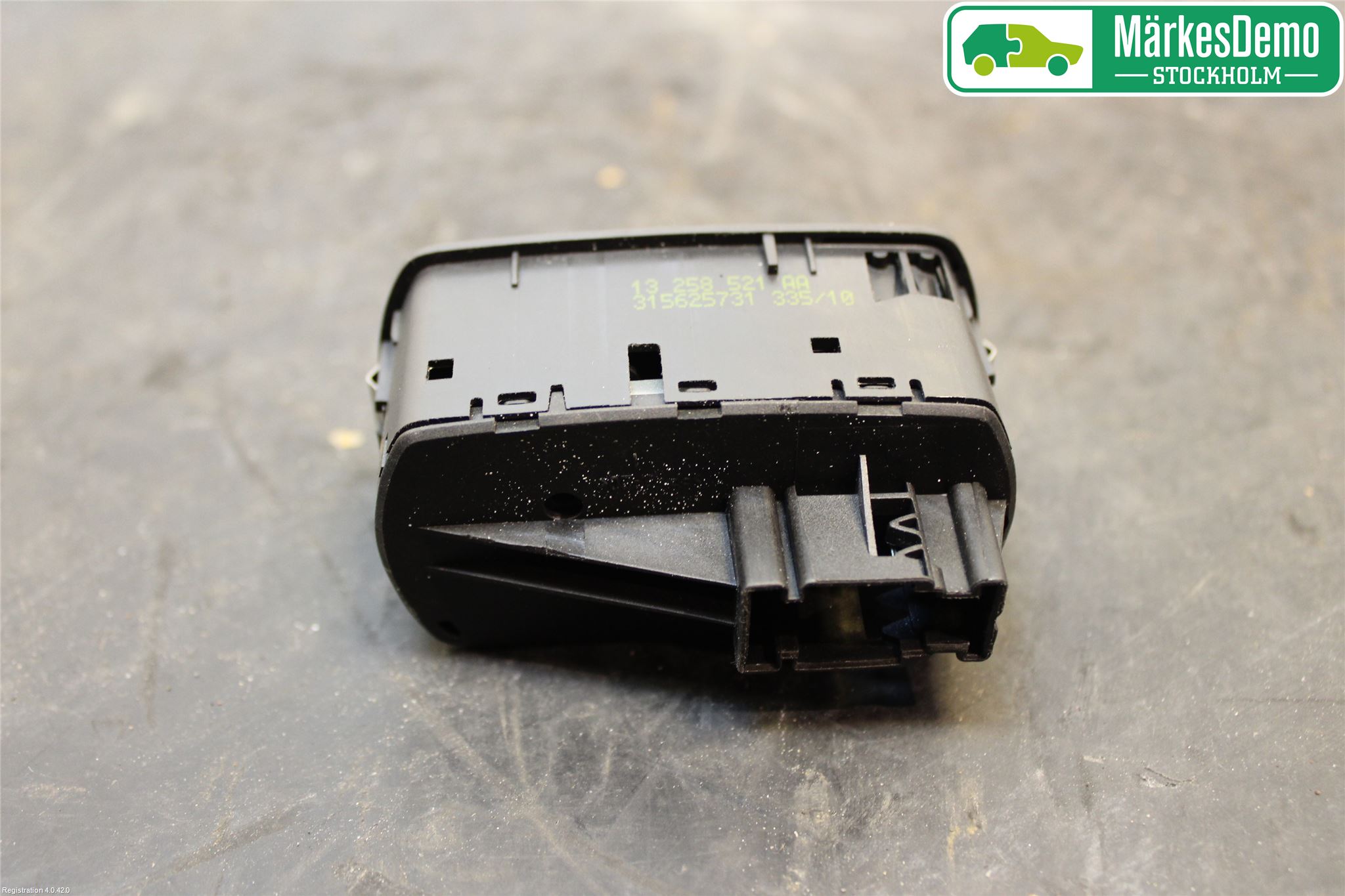 Opel CORSA D 07-14 Strömställare Elhiss