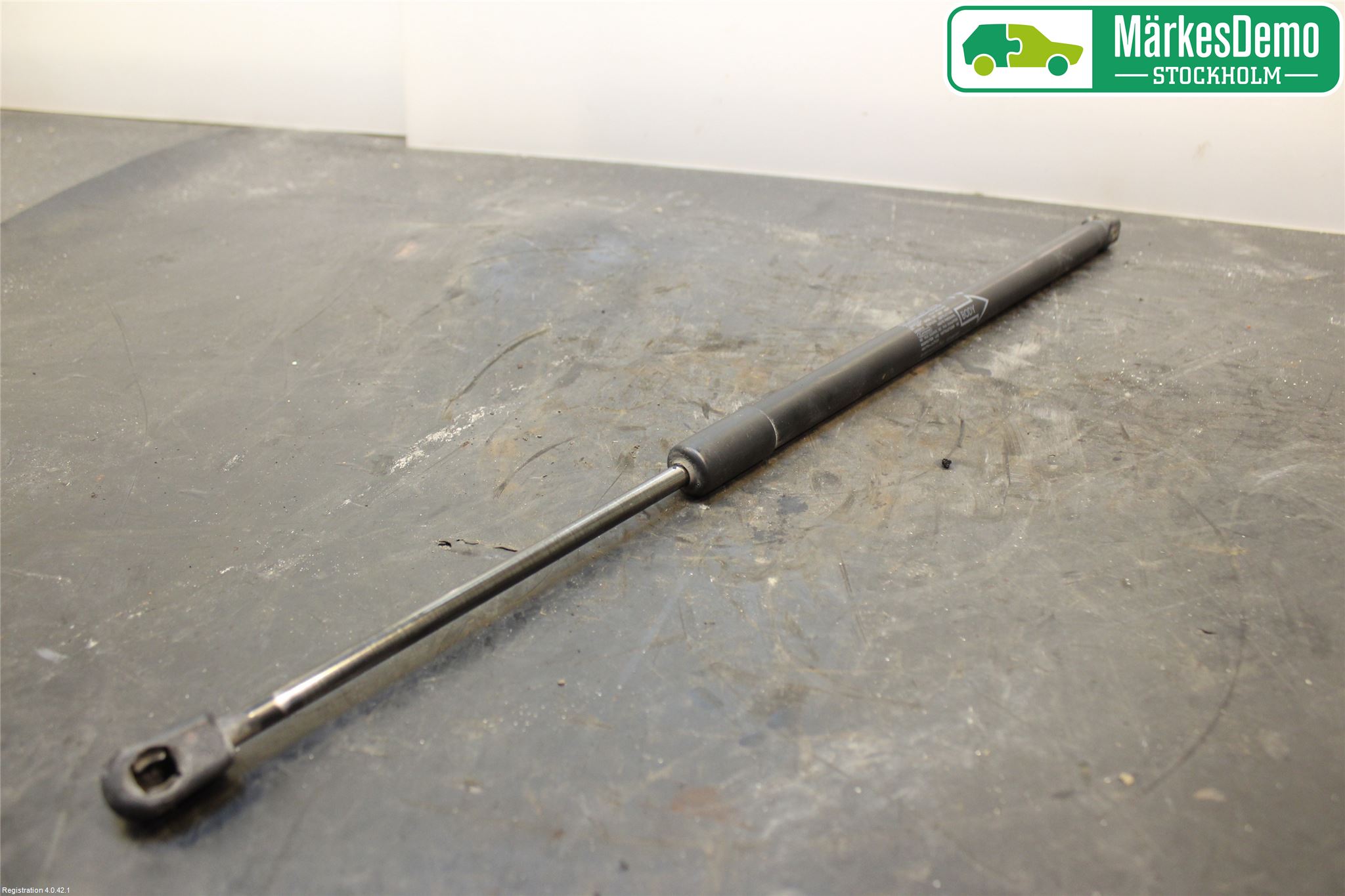 Toyota COROLLA VERSO 08-09 Gasfjäder Baklucka
