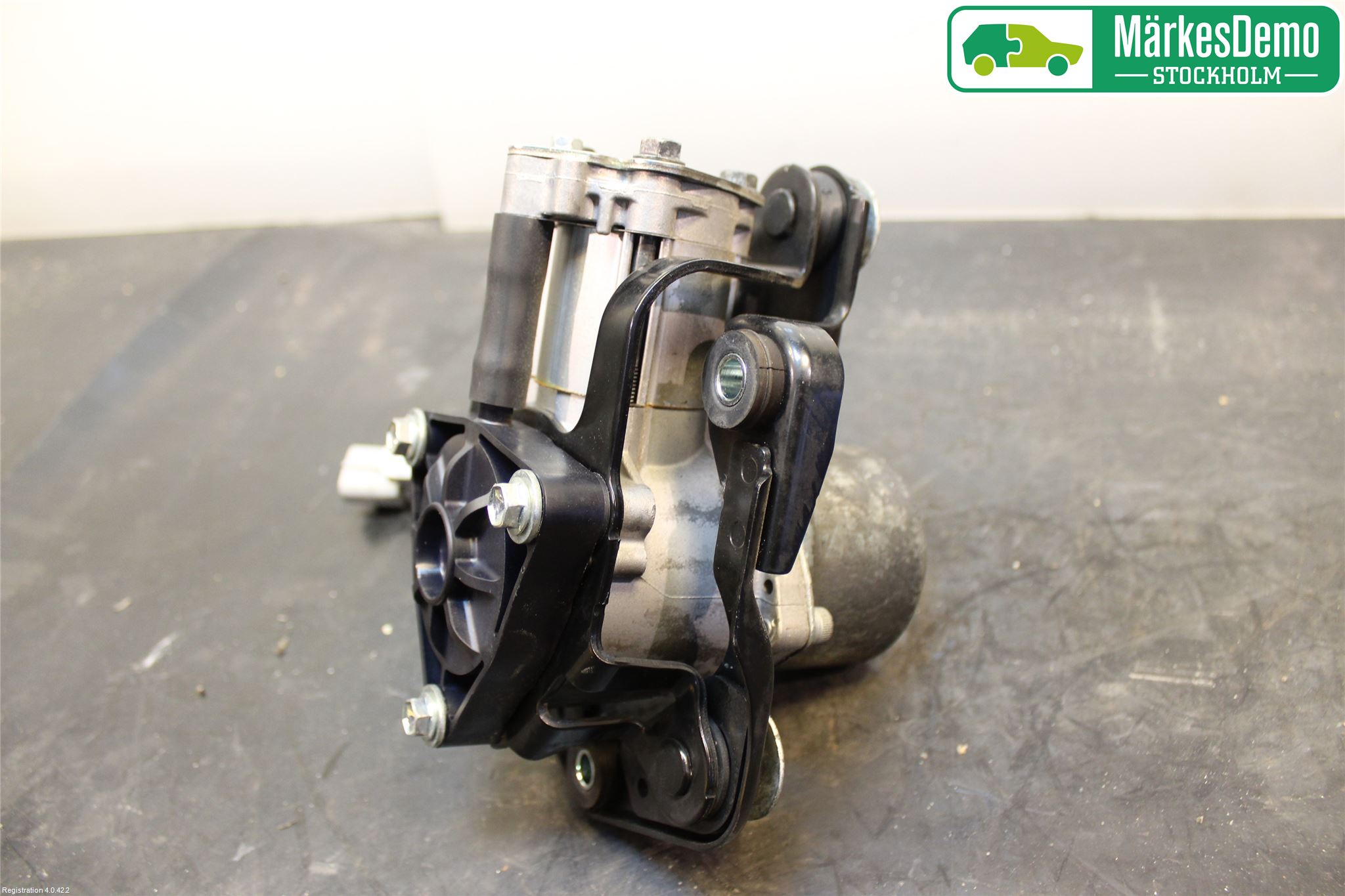 Mitsubishi OUTLANDER 13-21 Vakuumpump