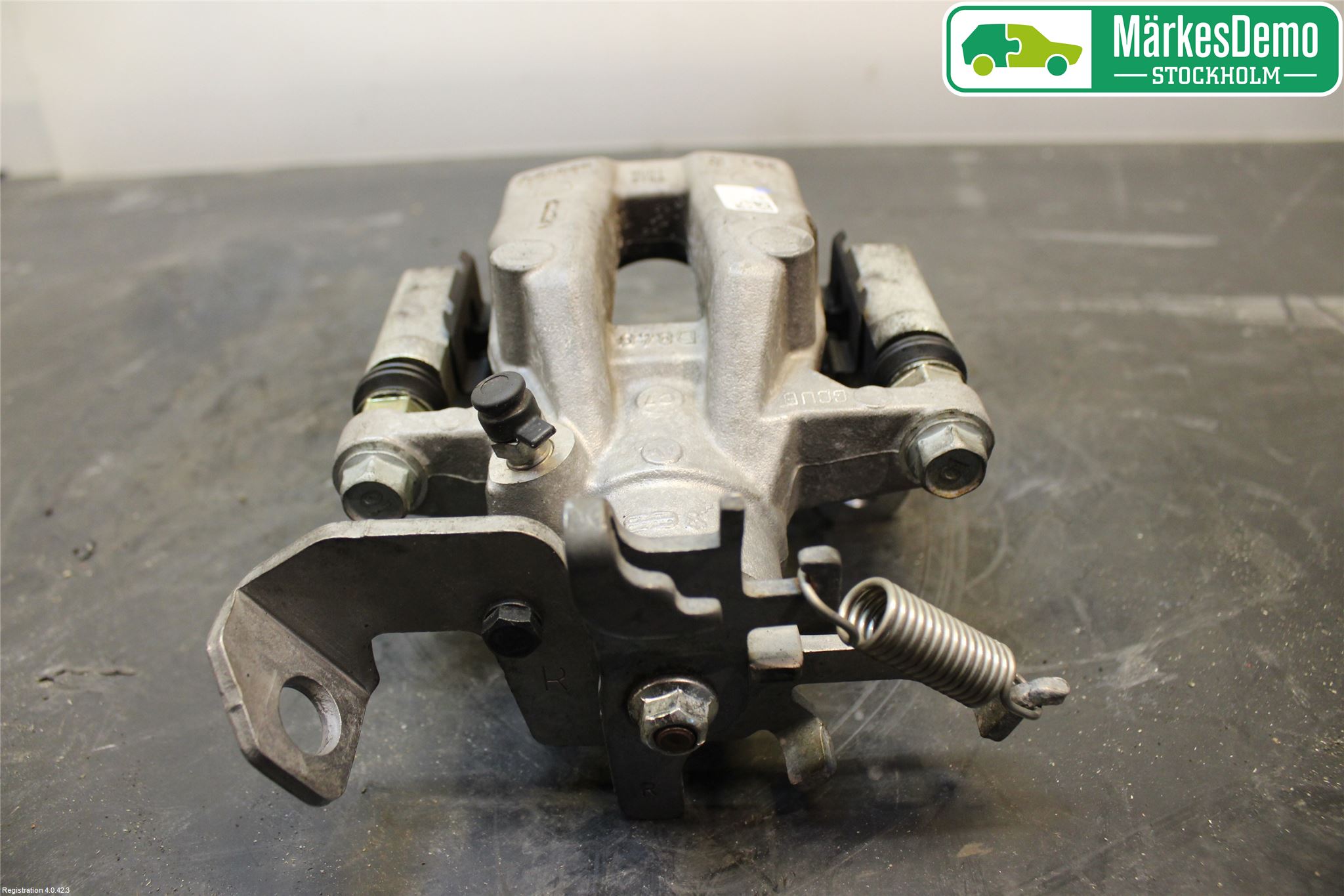 Fiat TIPO/CROSS 16- Bromsok Bak Höger