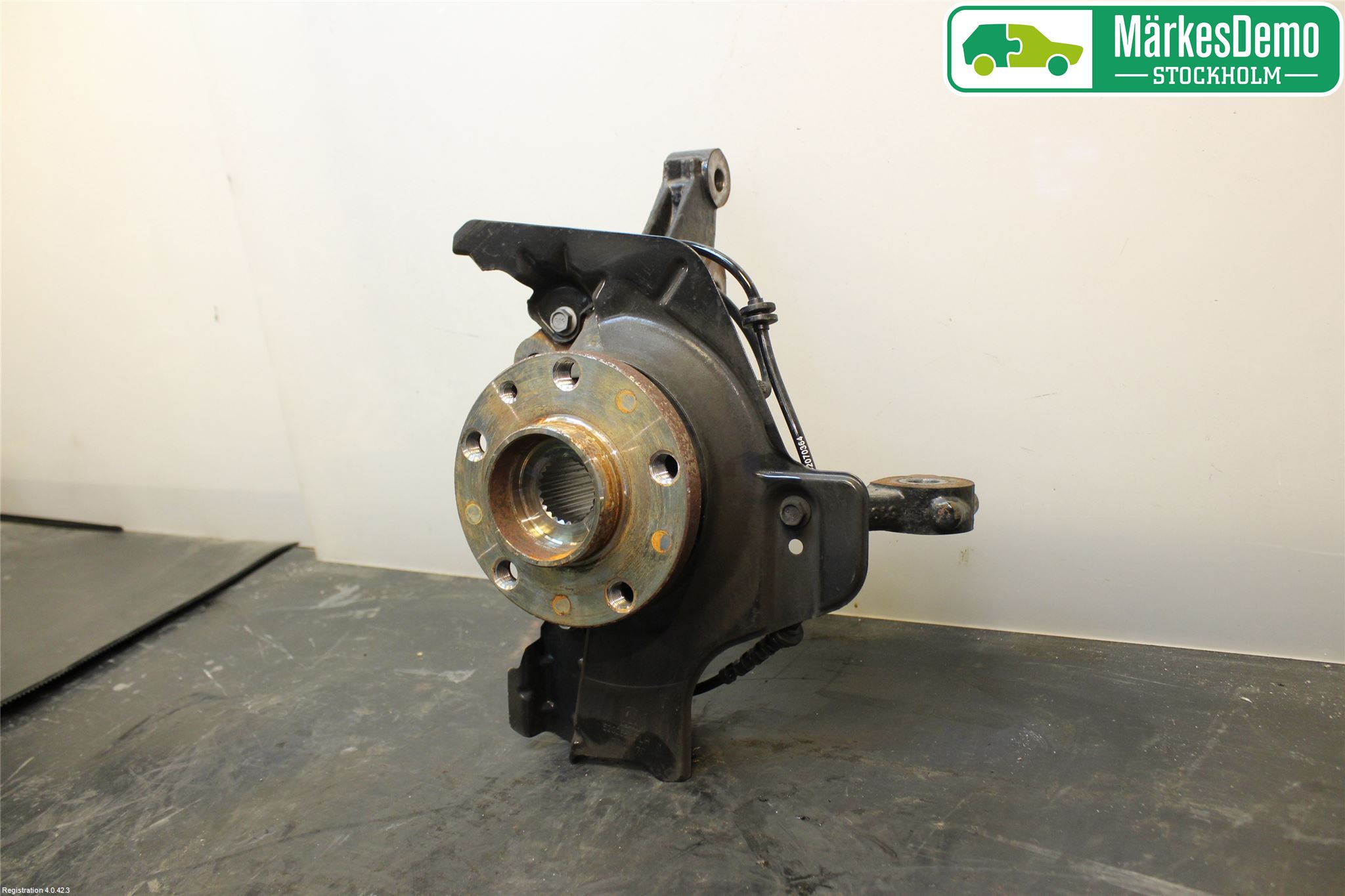 Fiat TIPO/CROSS 16- Styrspindel Lagerhus Vä