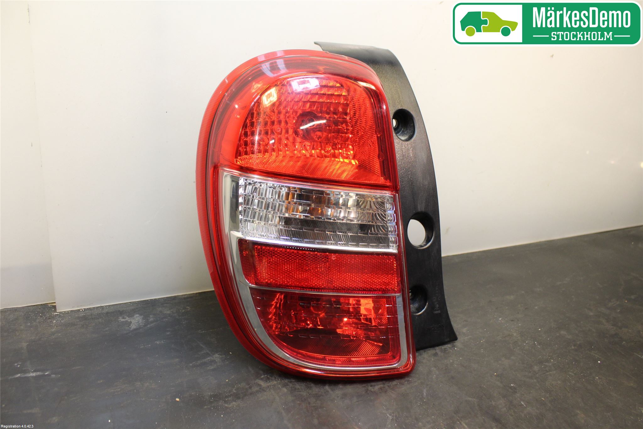 Nissan MICRA 11-16 Bakljus Vänster