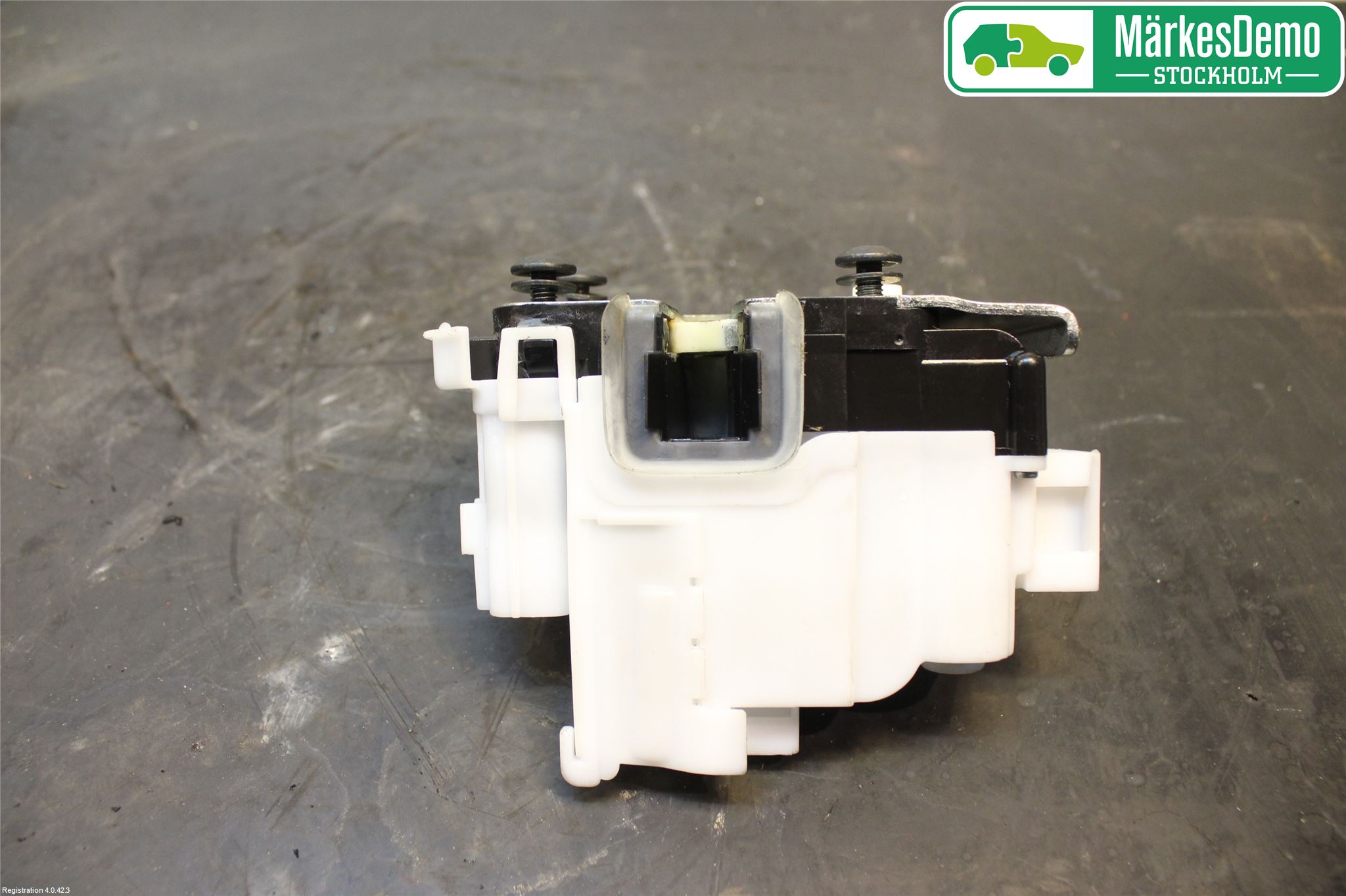 Fiat TIPO/CROSS 16- Låskista-Dörrlås