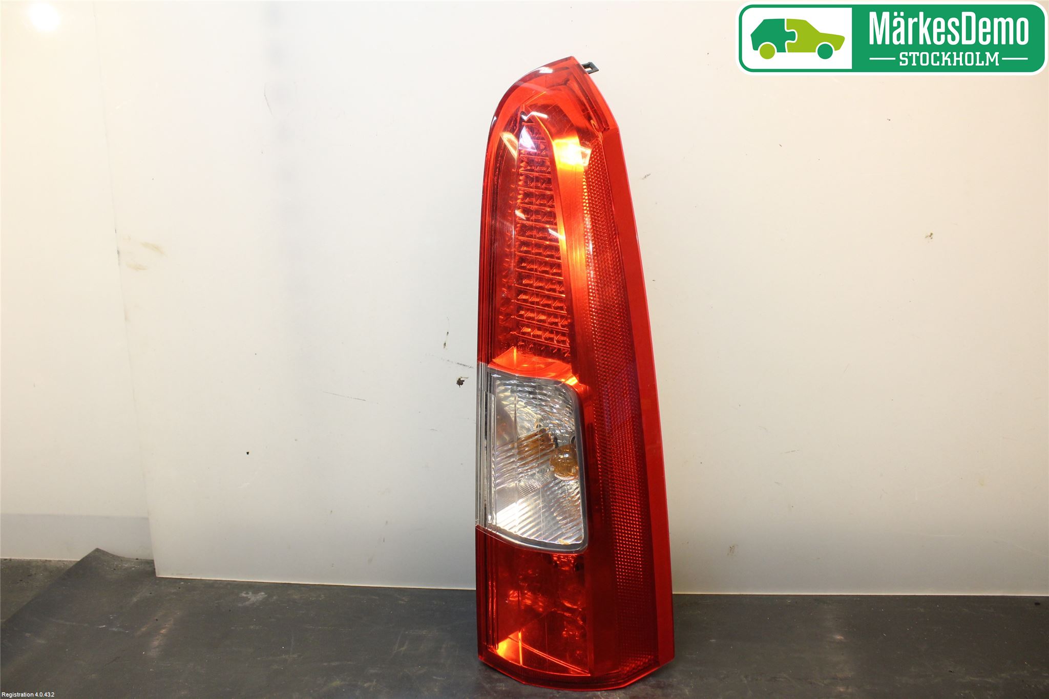 Volvo V70 05-08 Bakljus Höger