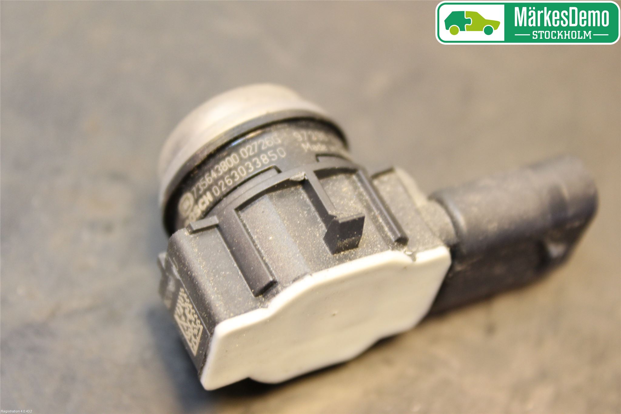 Fiat TIPO/CROSS 16- Parkeringshjälp Backsensor