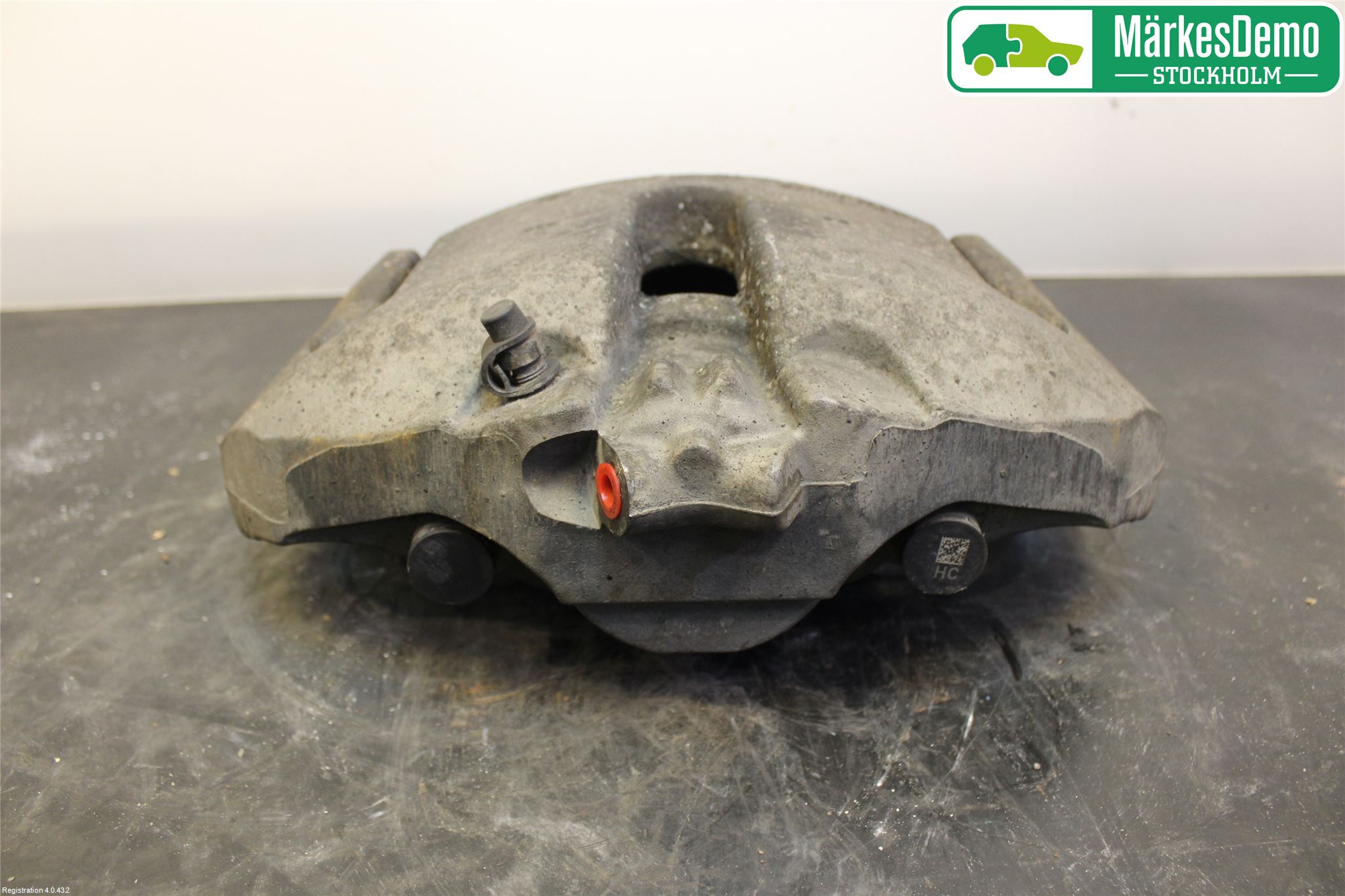 BMW 5 F10/F11/F18 09-17 Bromsok Fram Höger