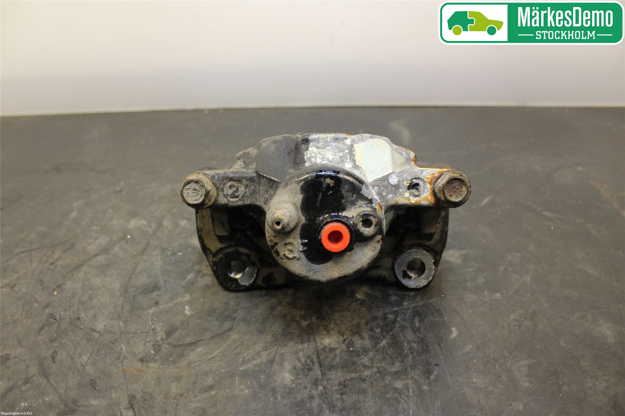 Toyota YARIS P1 03-05 Bromsok Fram Vänster
