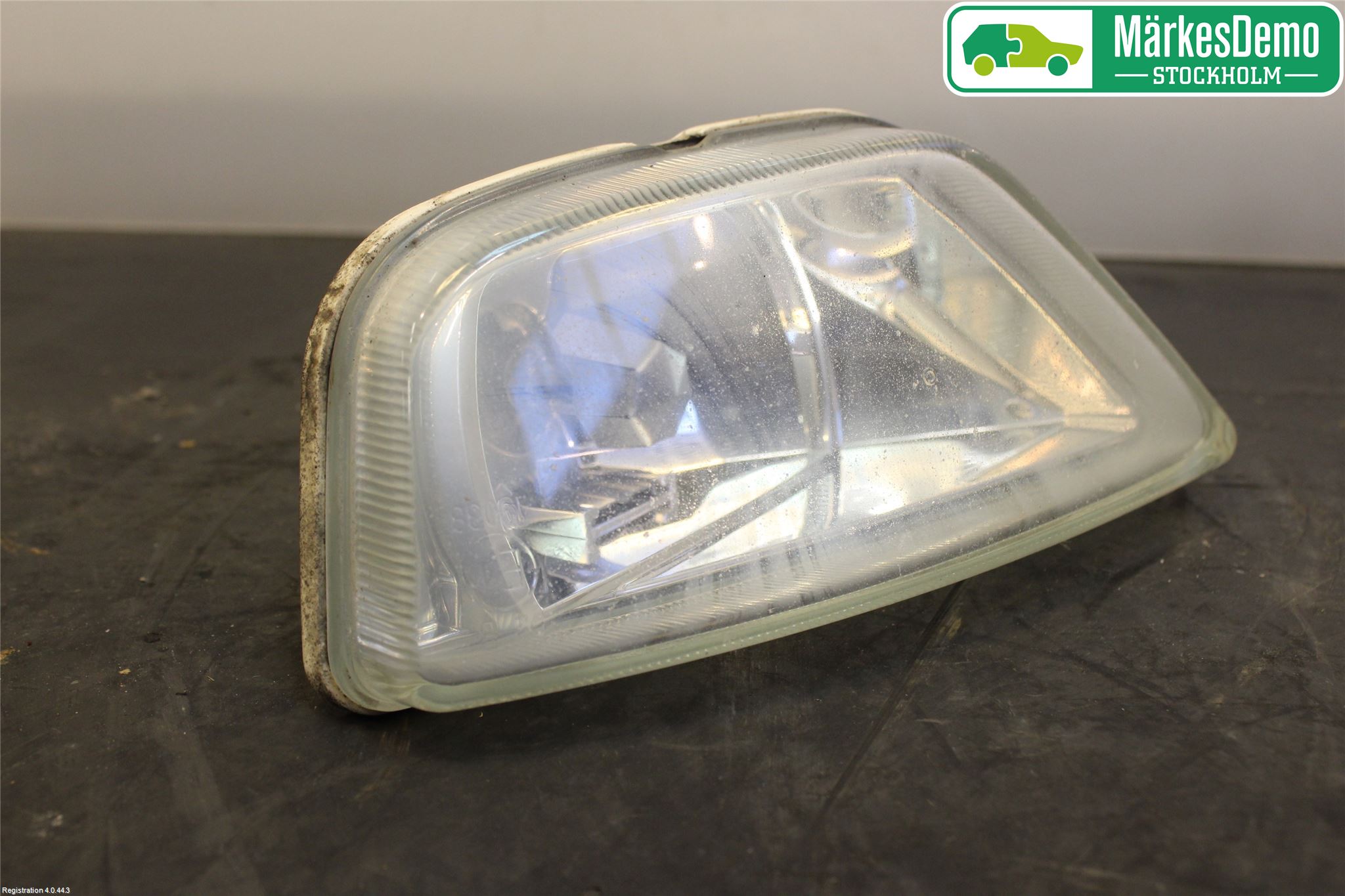 Ford FOCUS     99-04 Dimljus-Varselljus Fram