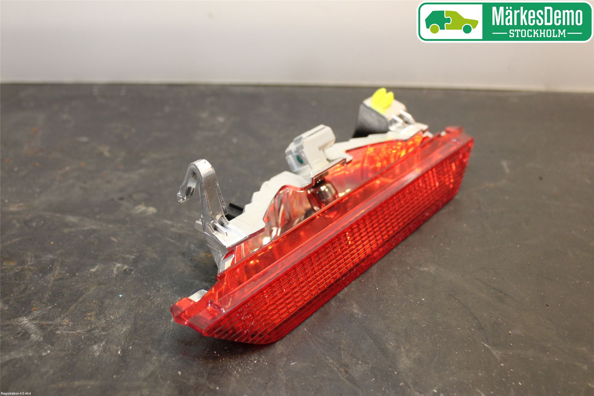 Toyota YARIS P1 03-05 Bromsljus Bakruta