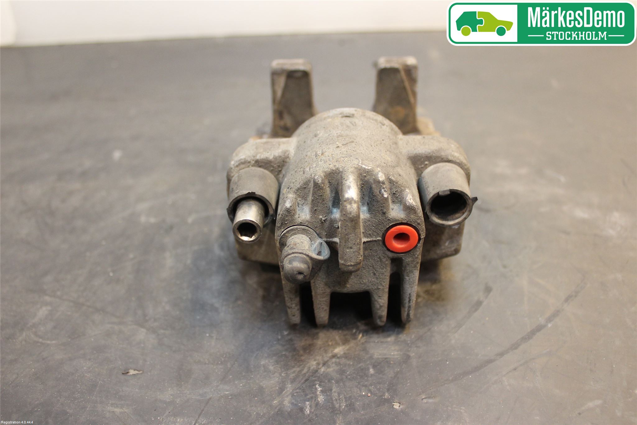 BMW 5 E60/61 Sed/Tou 02-10 Bromsok Bak Vänster