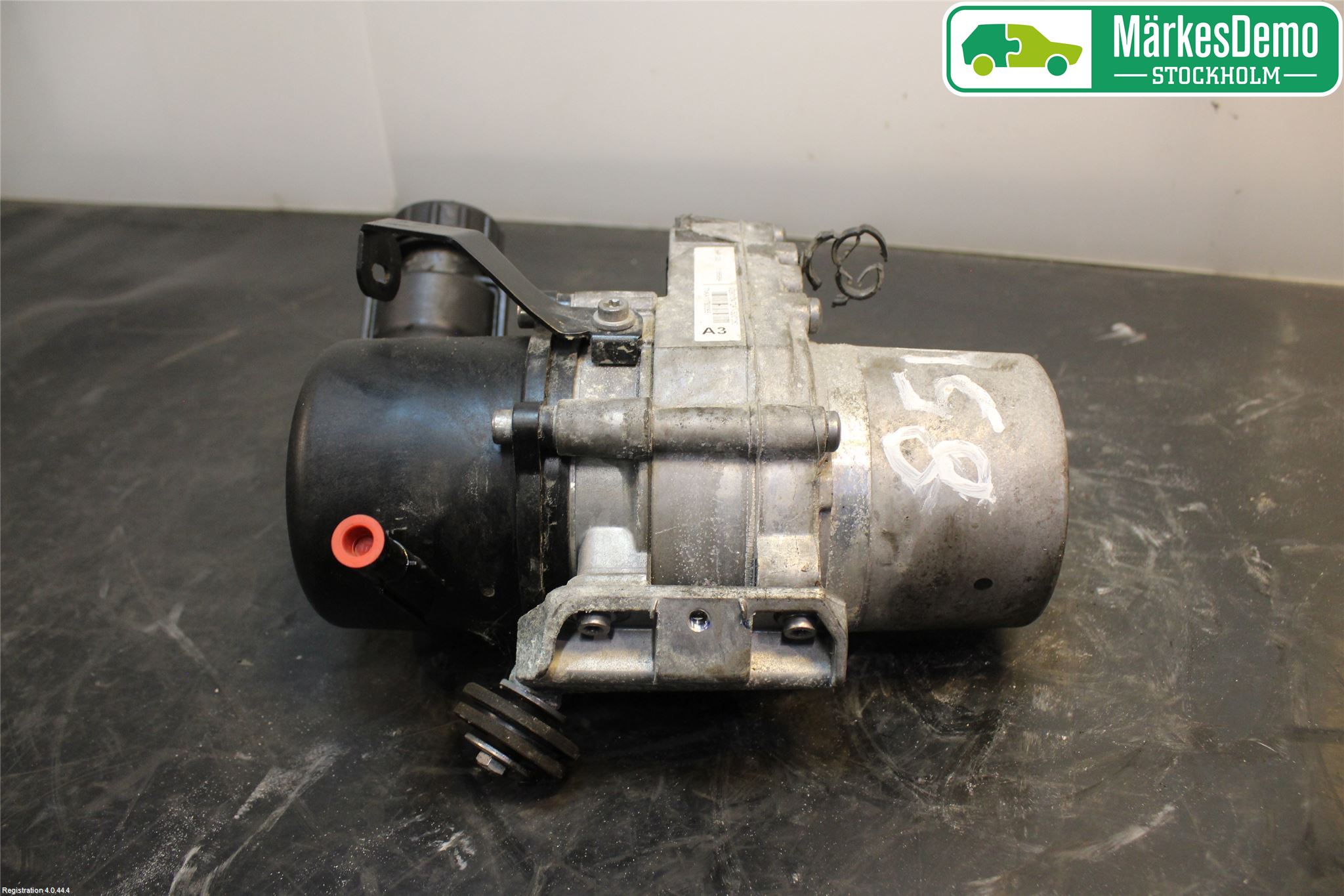 Peugeot 508 11-18 Styrservopump