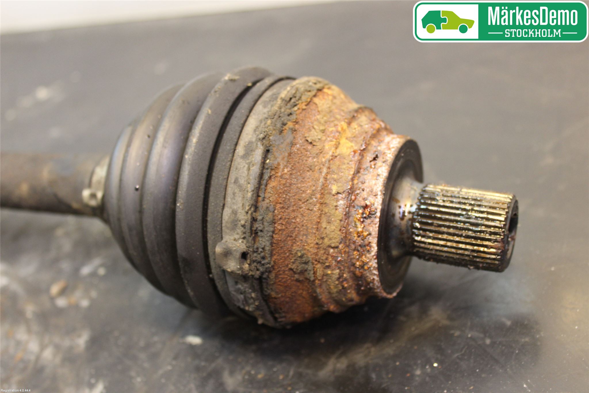 Seat LEON 06-12 Drivaxel Fram Vänster