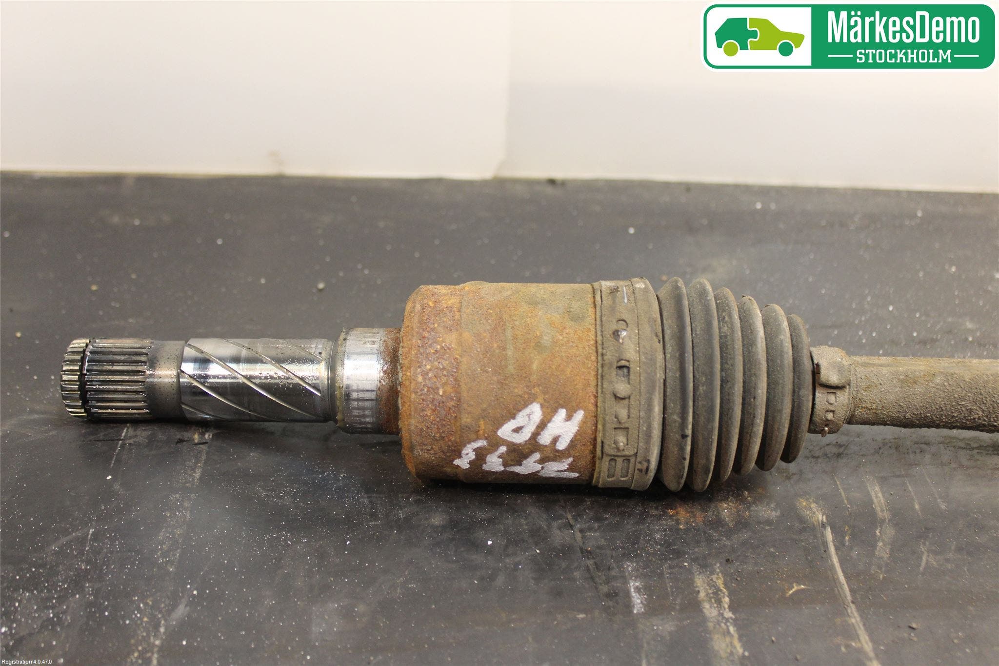 Ford KUGA 13-16 Drivaxel Bak Höger