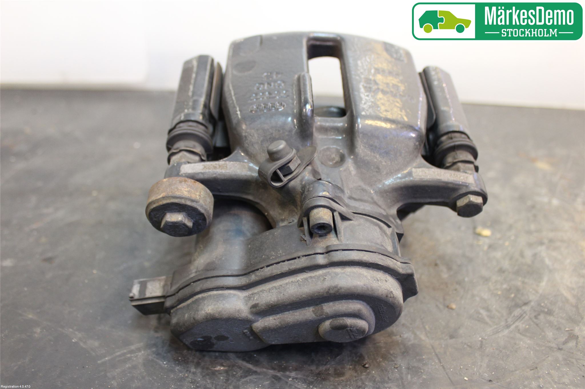 Audi A4/S4 08-11 Bromsok Bak Vänster