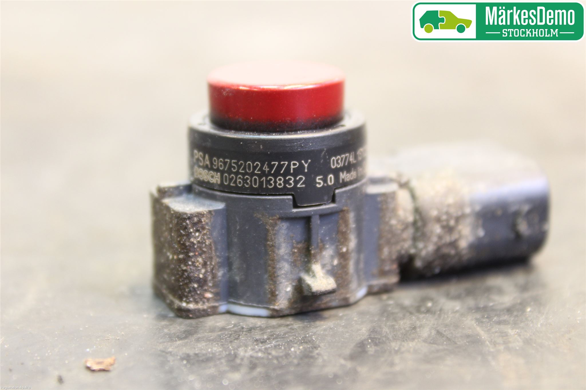 Peugeot 208 12-15 Parkeringshjälp Backsensor