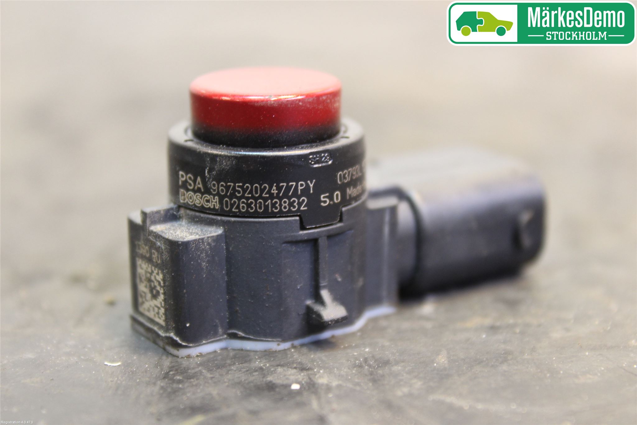 Peugeot 208 12-15 Parkeringshjälp Backsensor