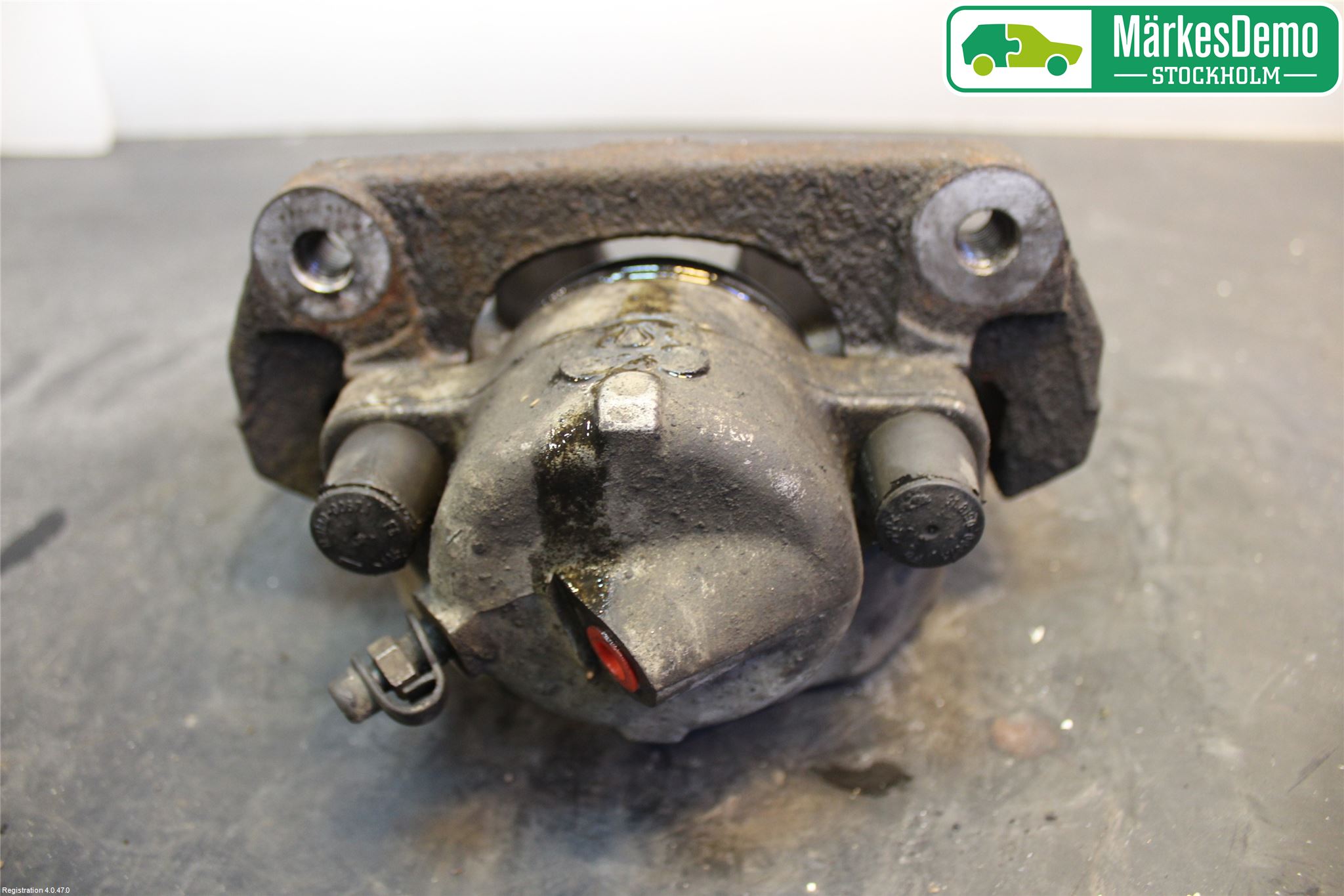 BMW 5 E60/61 Sed/Tou 02-10 Bromsok Fram Vänster