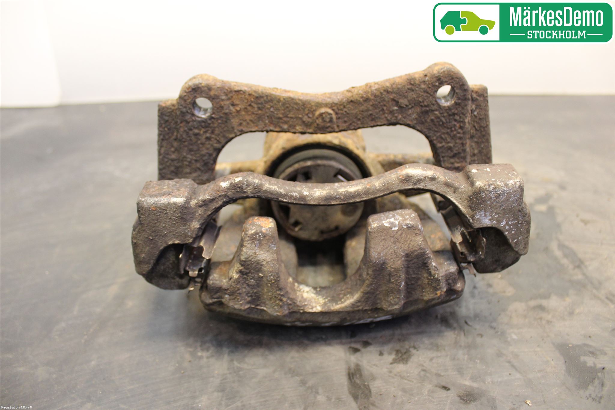 Toyota AVENSIS 07-08 Bromsok Fram Höger