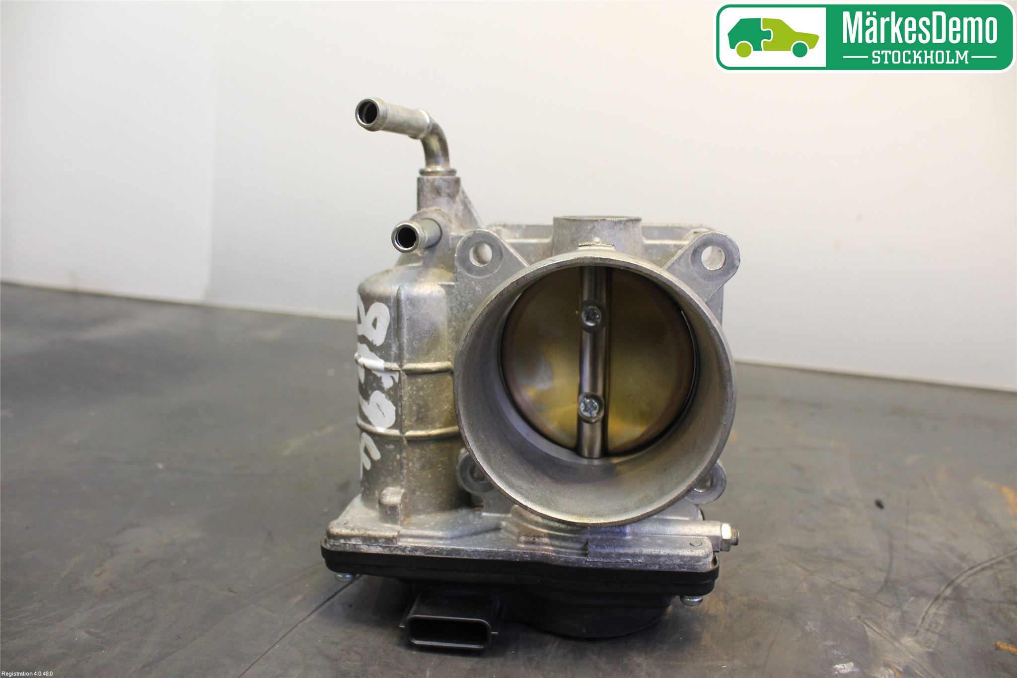 Nissan QASHQAI+2  10-14 Injspjällhus